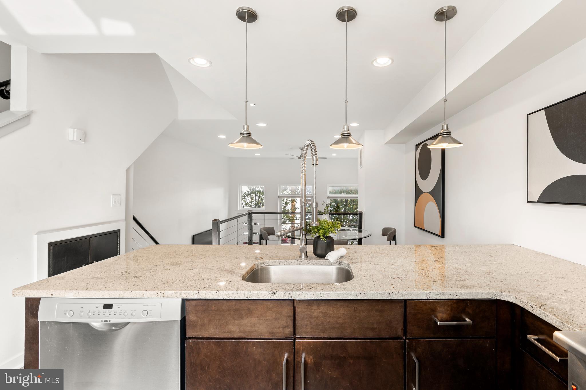 OLDE KENSINGTON - Residential