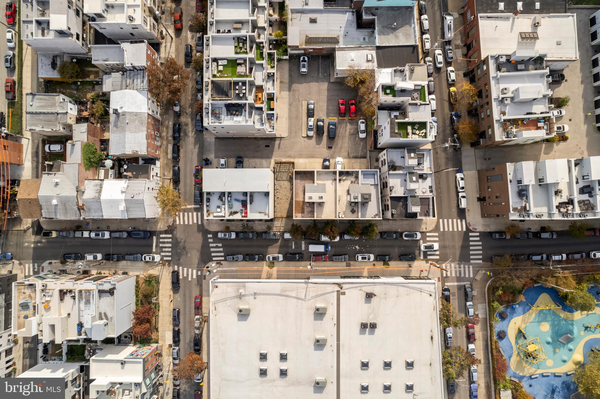 OLDE KENSINGTON - Residential