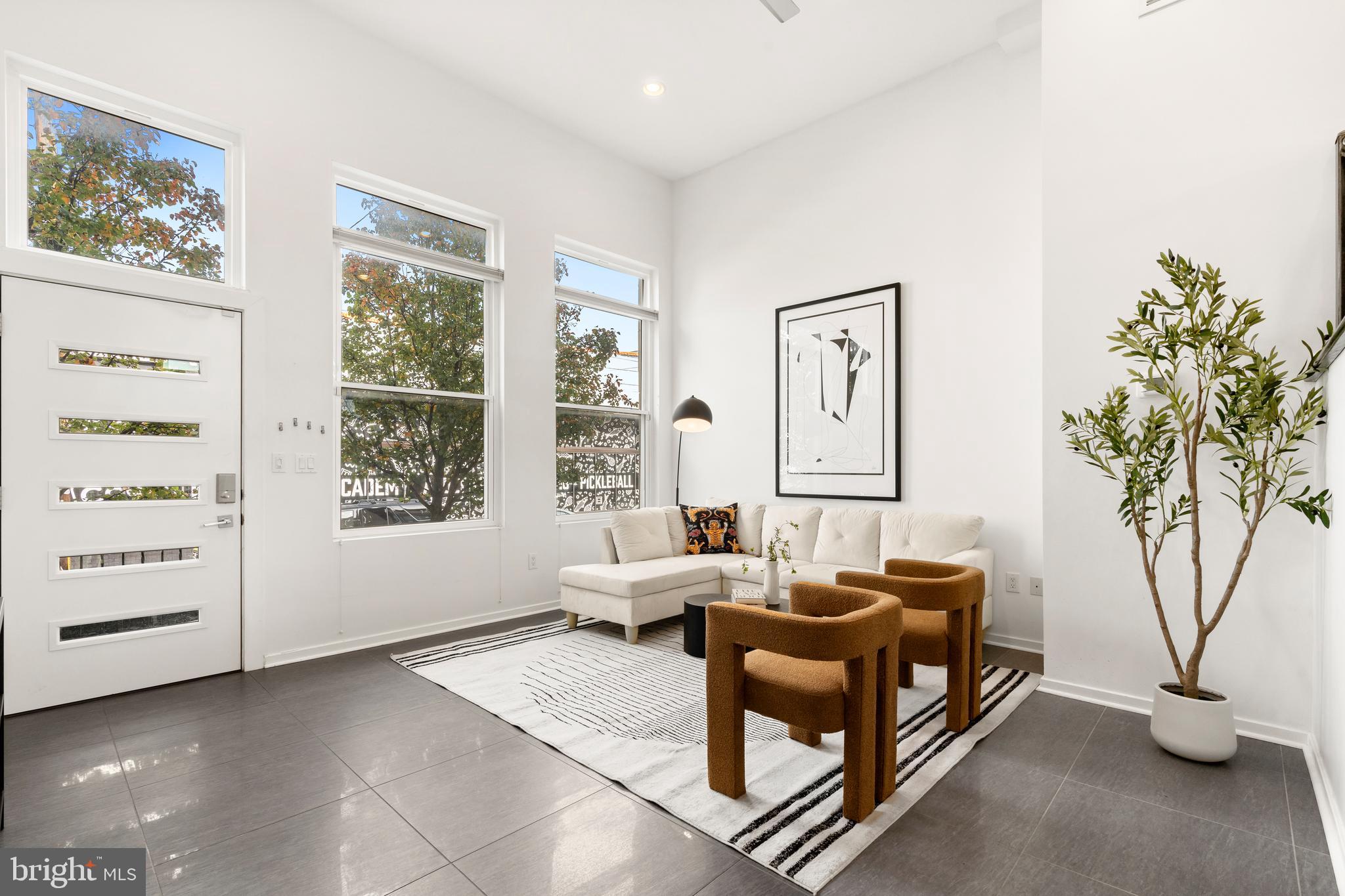 OLDE KENSINGTON - Residential