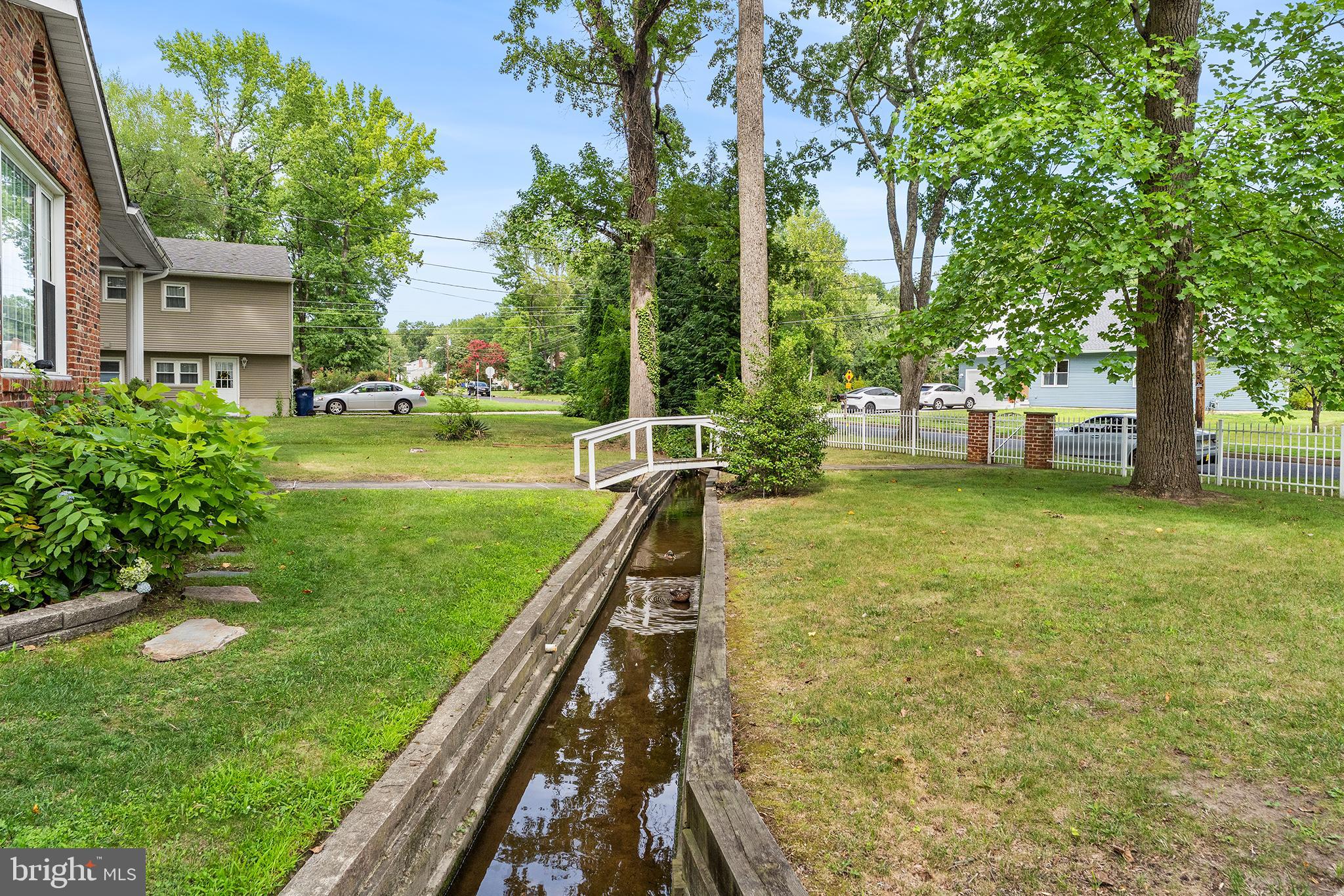 1317 WALNUT AVENUE