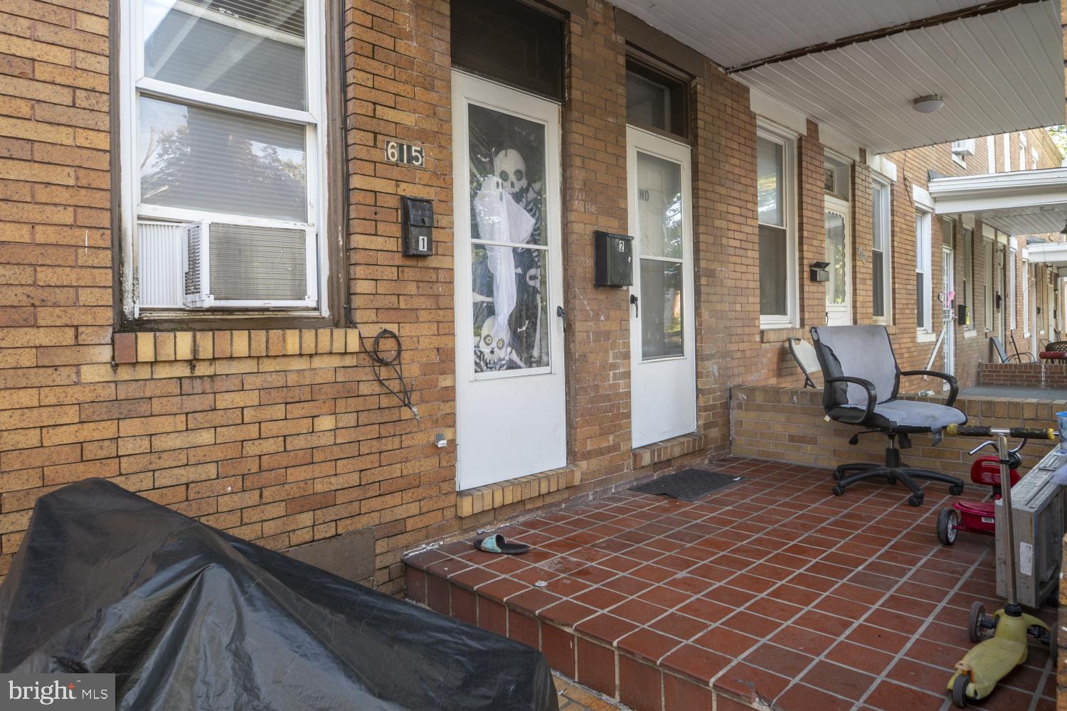 615 N HIGHLAND AVENUE