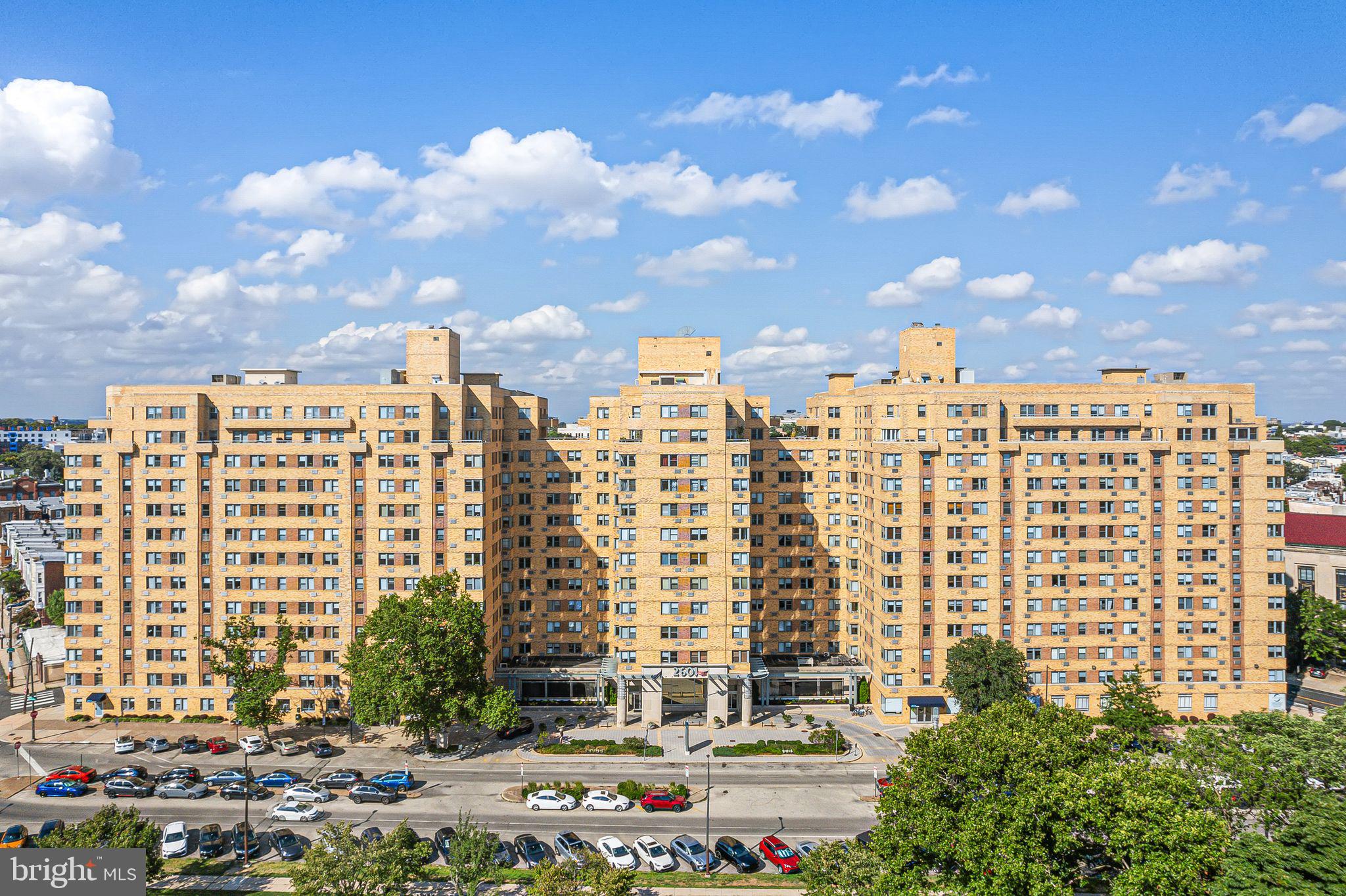 FAIRMOUNT - Residential