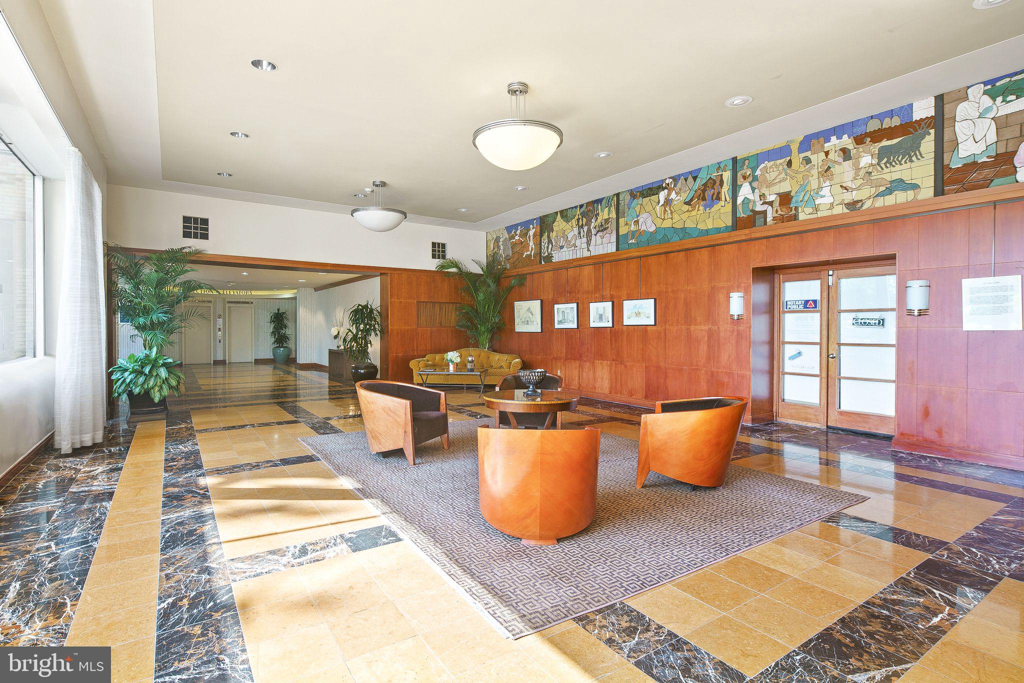 FAIRMOUNT - Residential