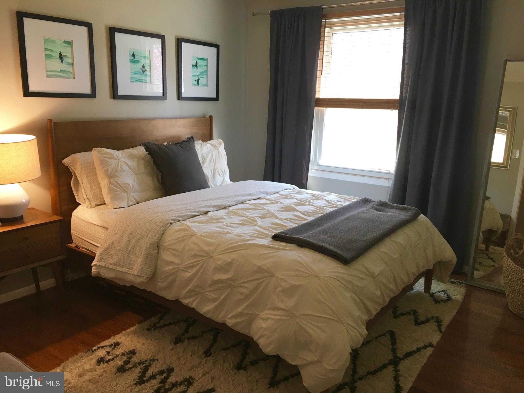 BRENTWOOD - Residential