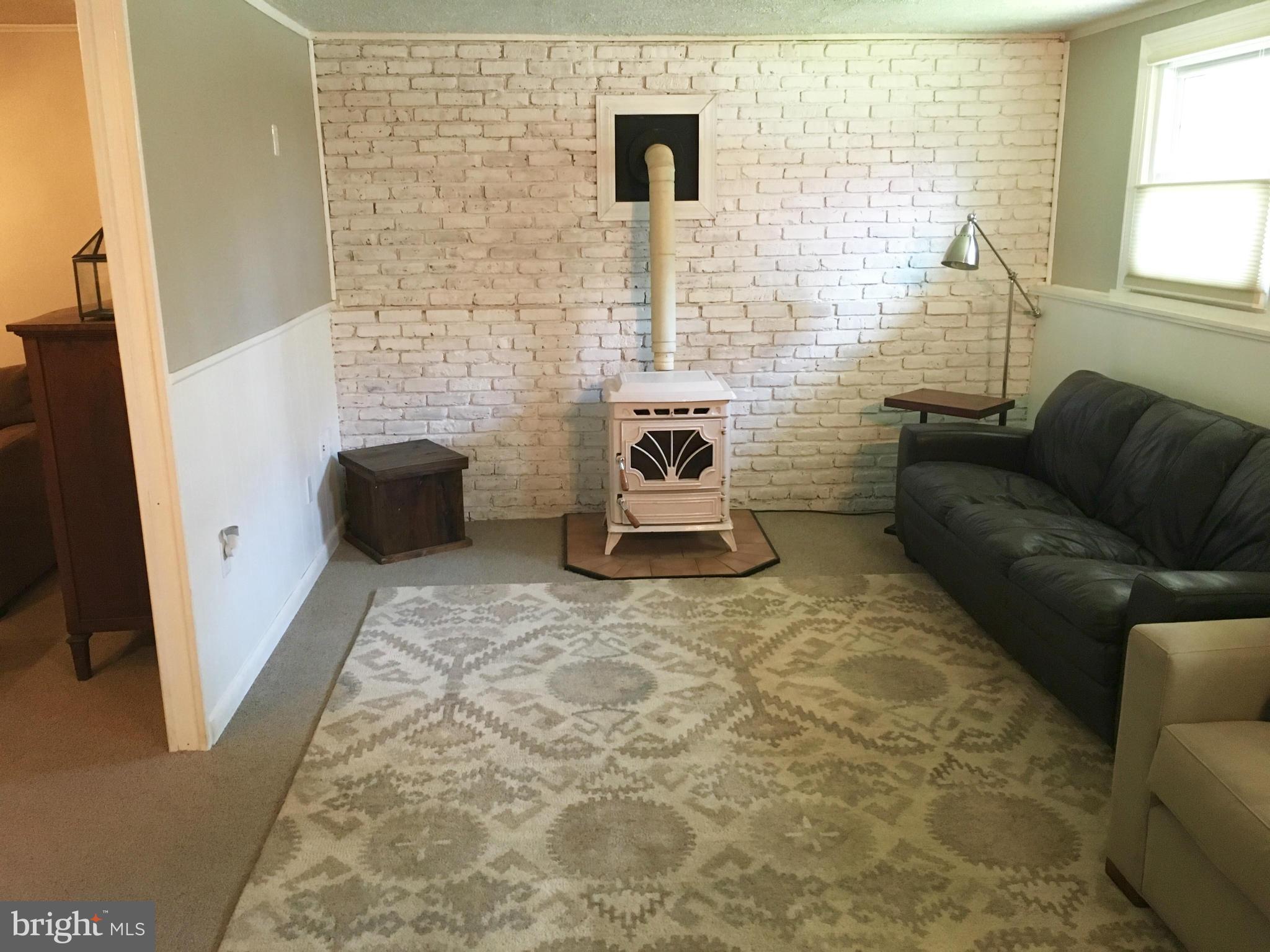 BRENTWOOD - Residential