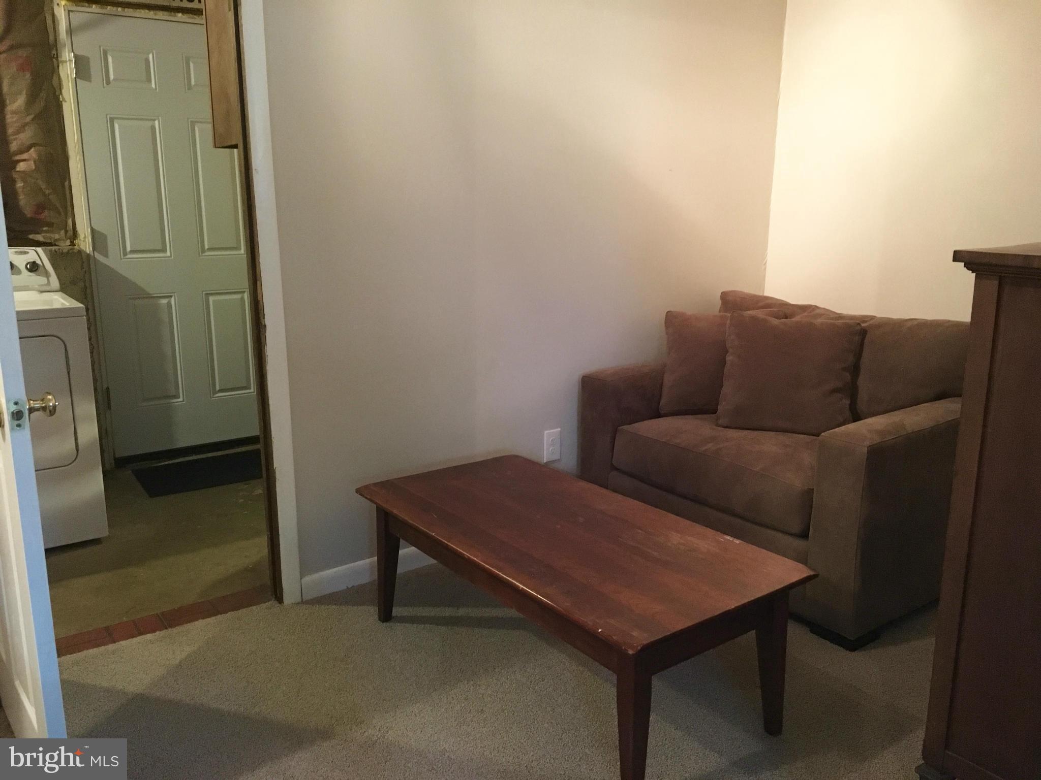 BRENTWOOD - Residential