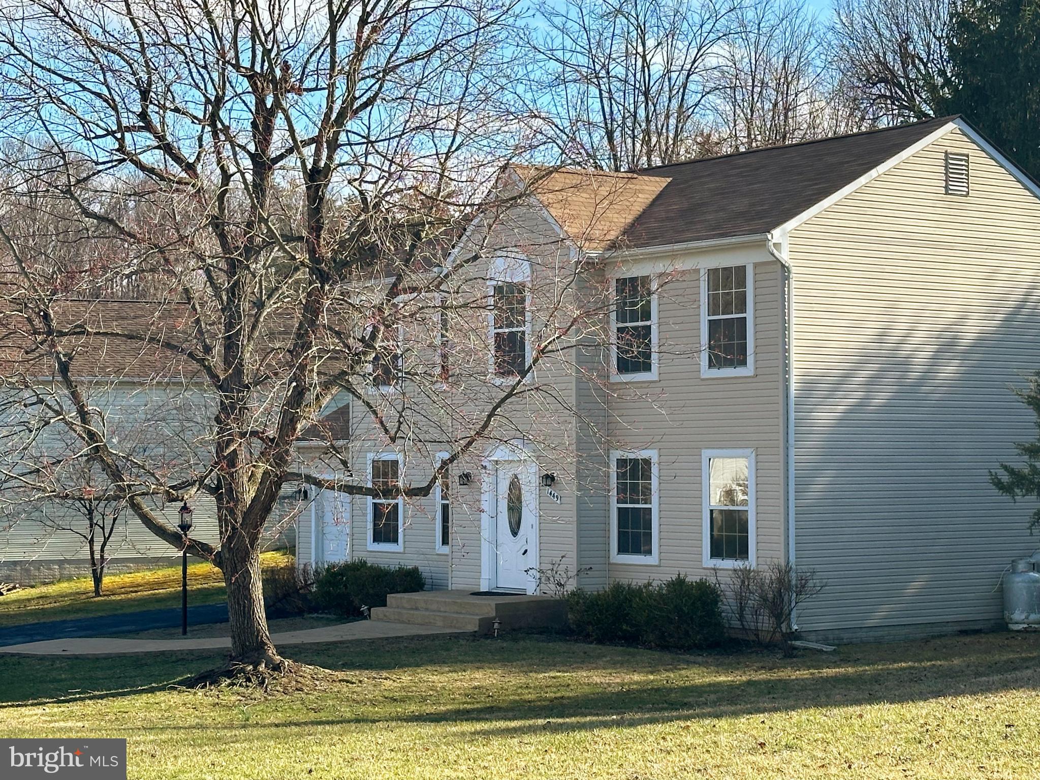 WILLIAMSBURG - Residential