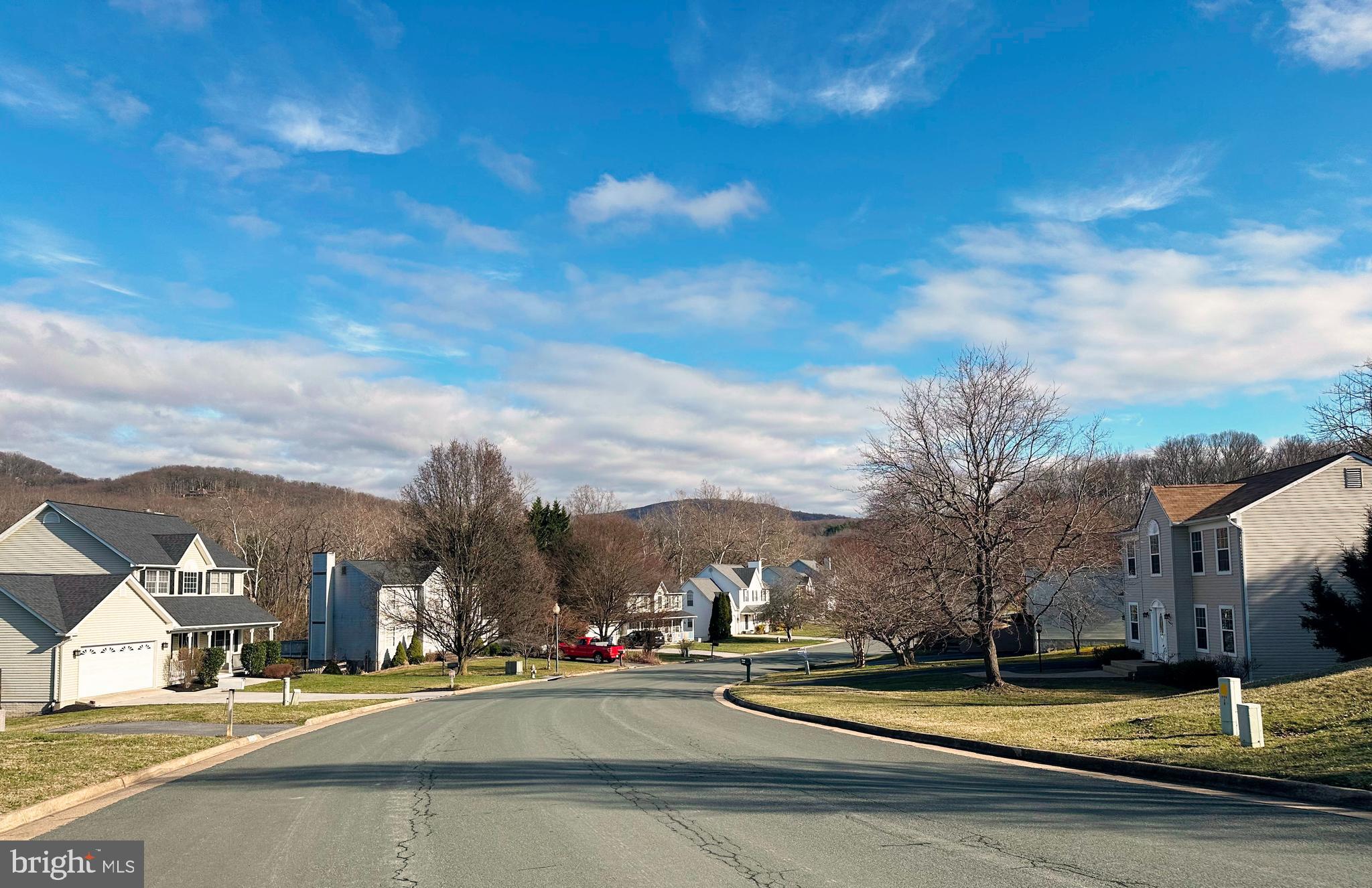 WILLIAMSBURG - Residential