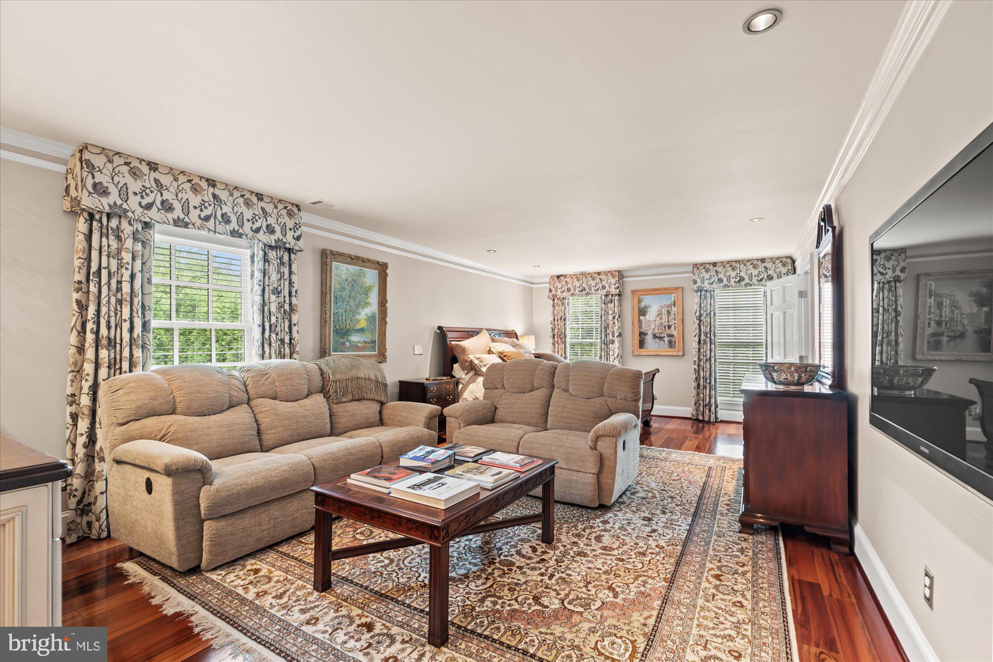 MALVERN HILL - Residential