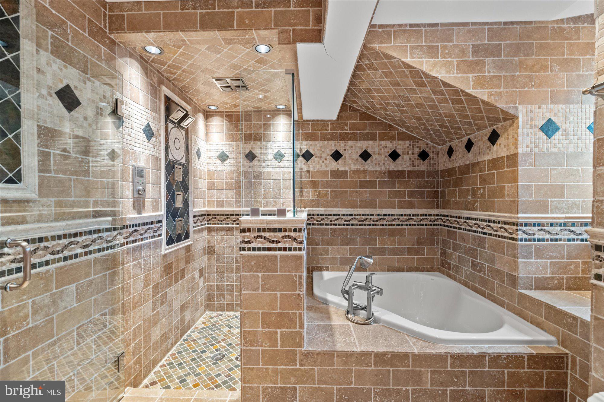 MALVERN HILL - Residential