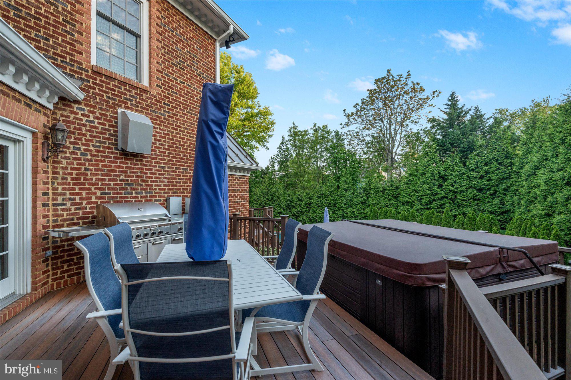 MALVERN HILL - Residential