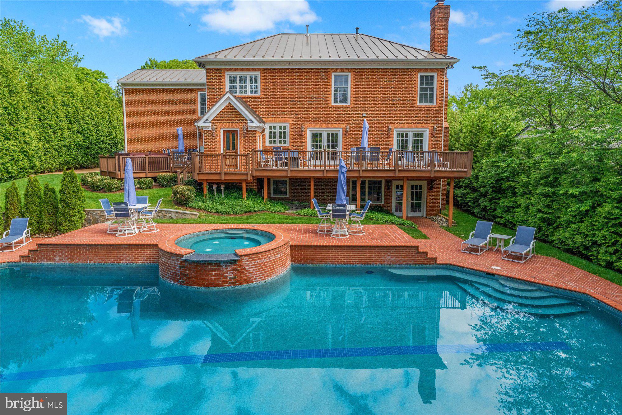 MALVERN HILL - Residential