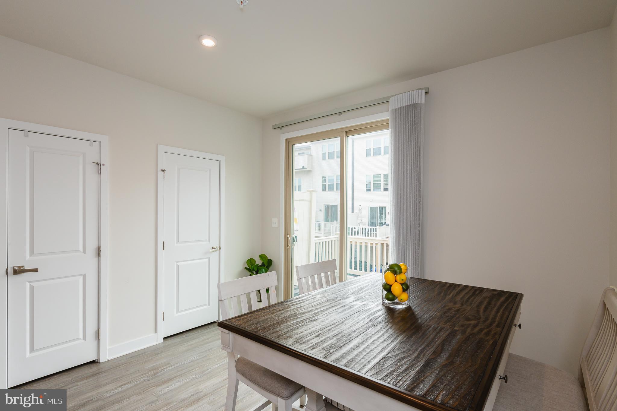 OLDHAM CROSSING - Residential