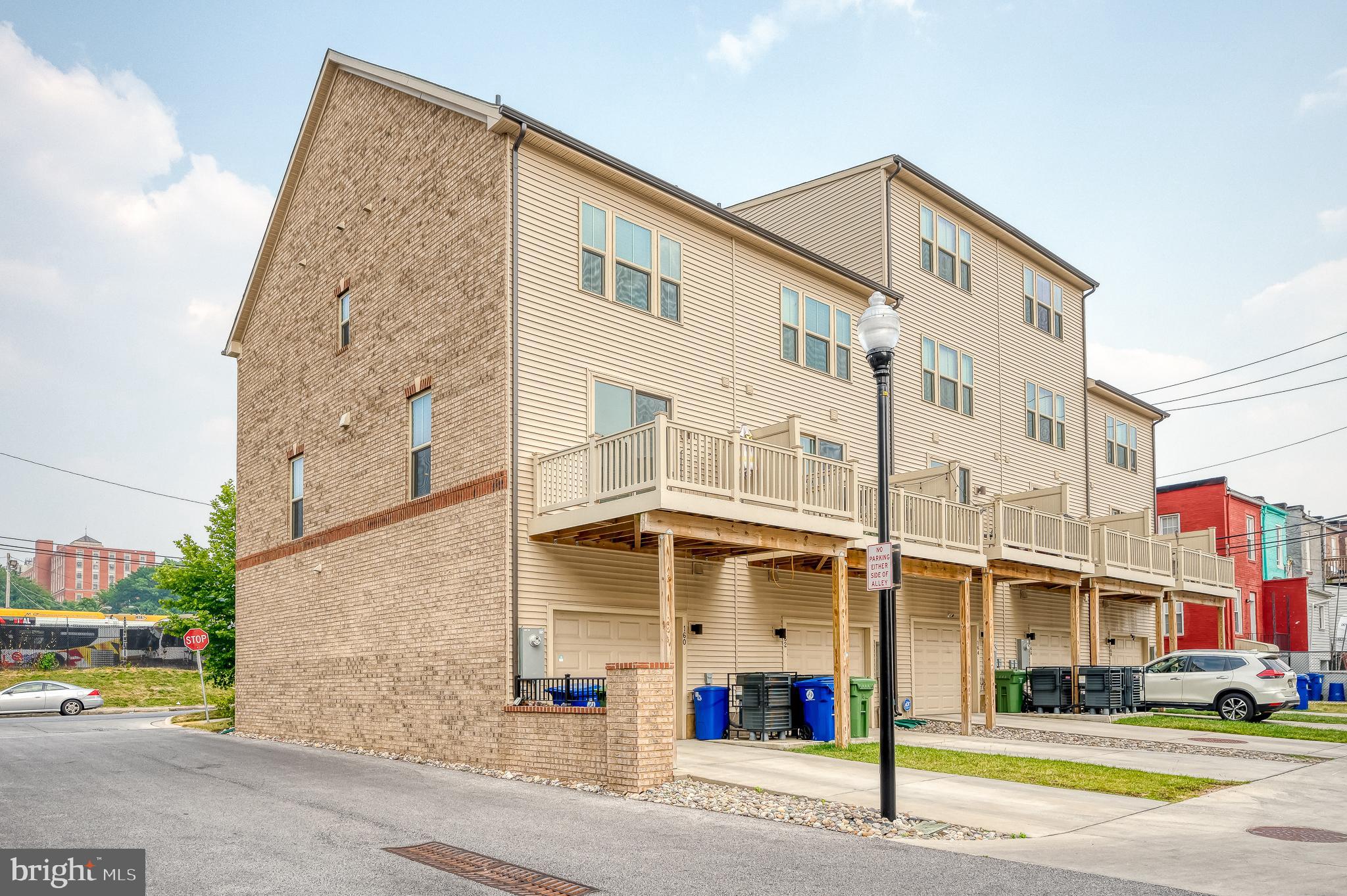 OLDHAM CROSSING - Residential