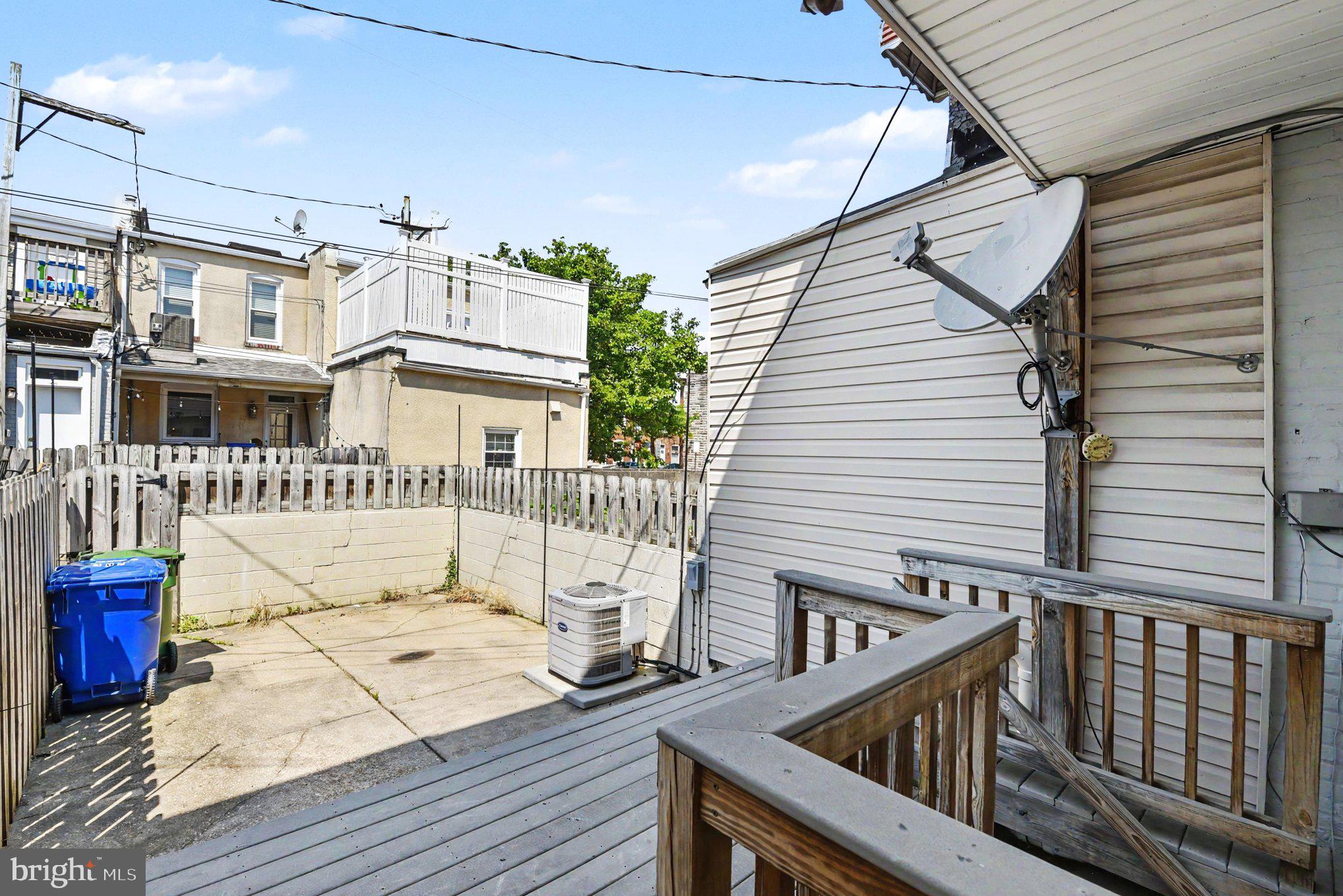 HIGHLANDTOWN - Residential