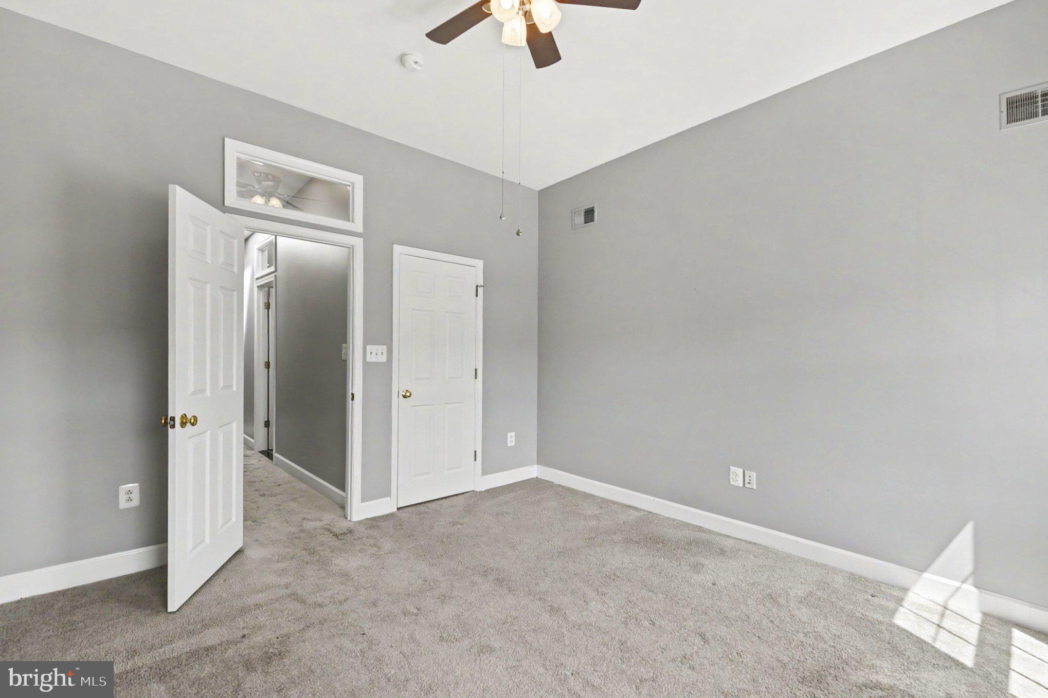 HIGHLANDTOWN - Residential