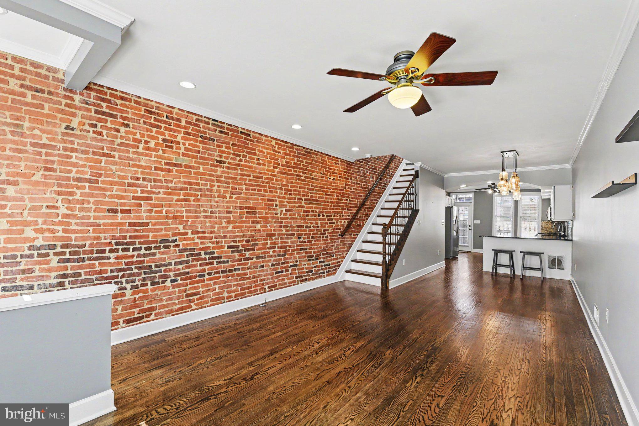 HIGHLANDTOWN - Residential
