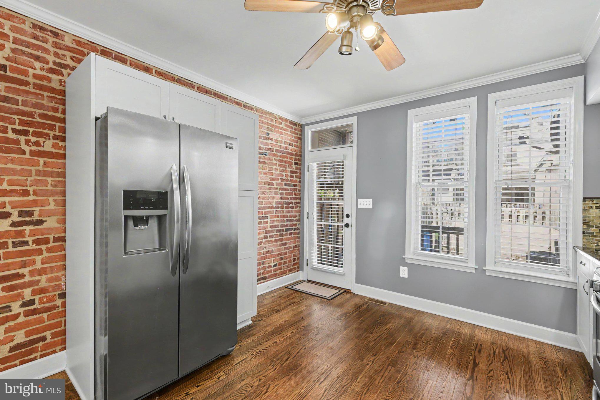 HIGHLANDTOWN - Residential