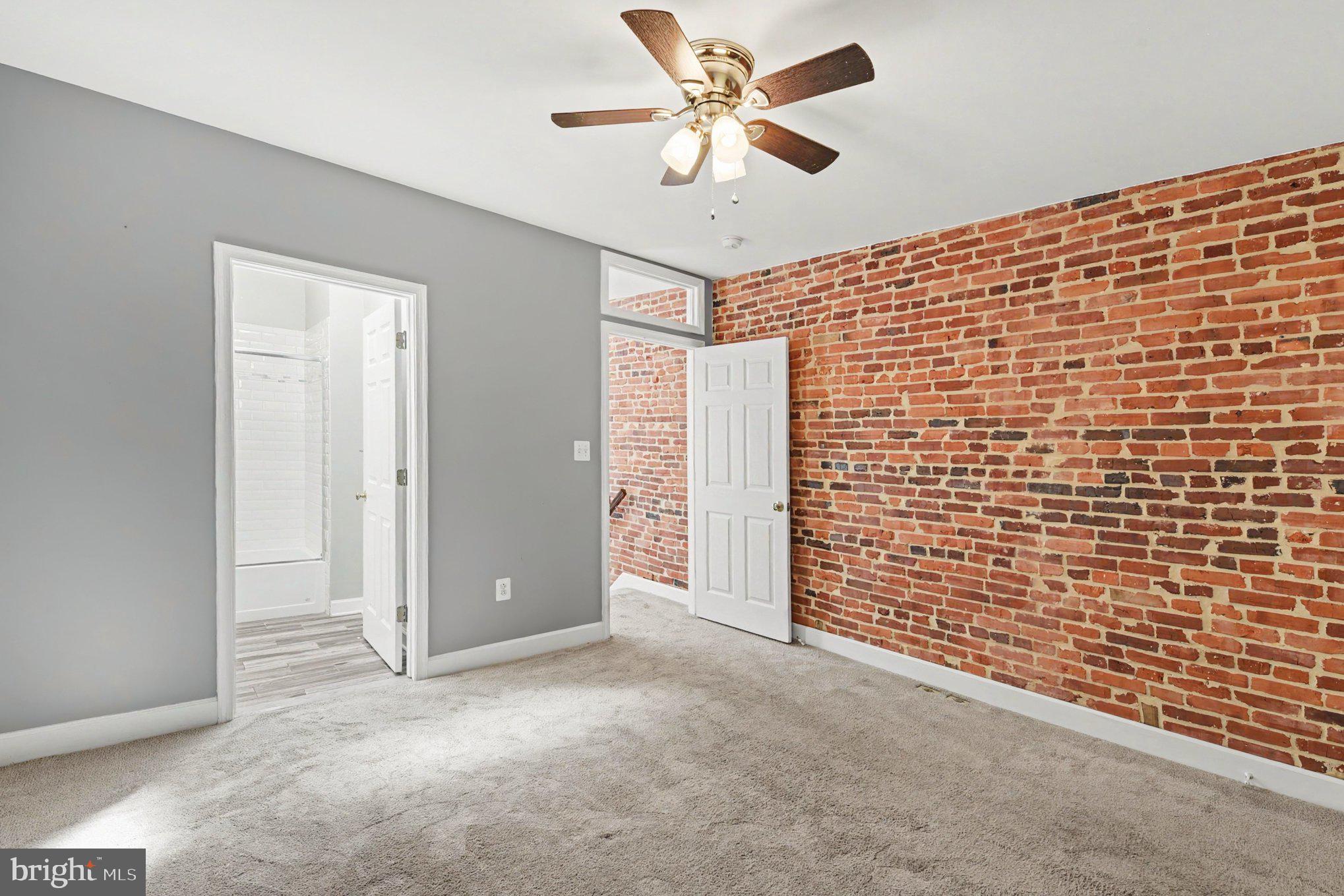 HIGHLANDTOWN - Residential