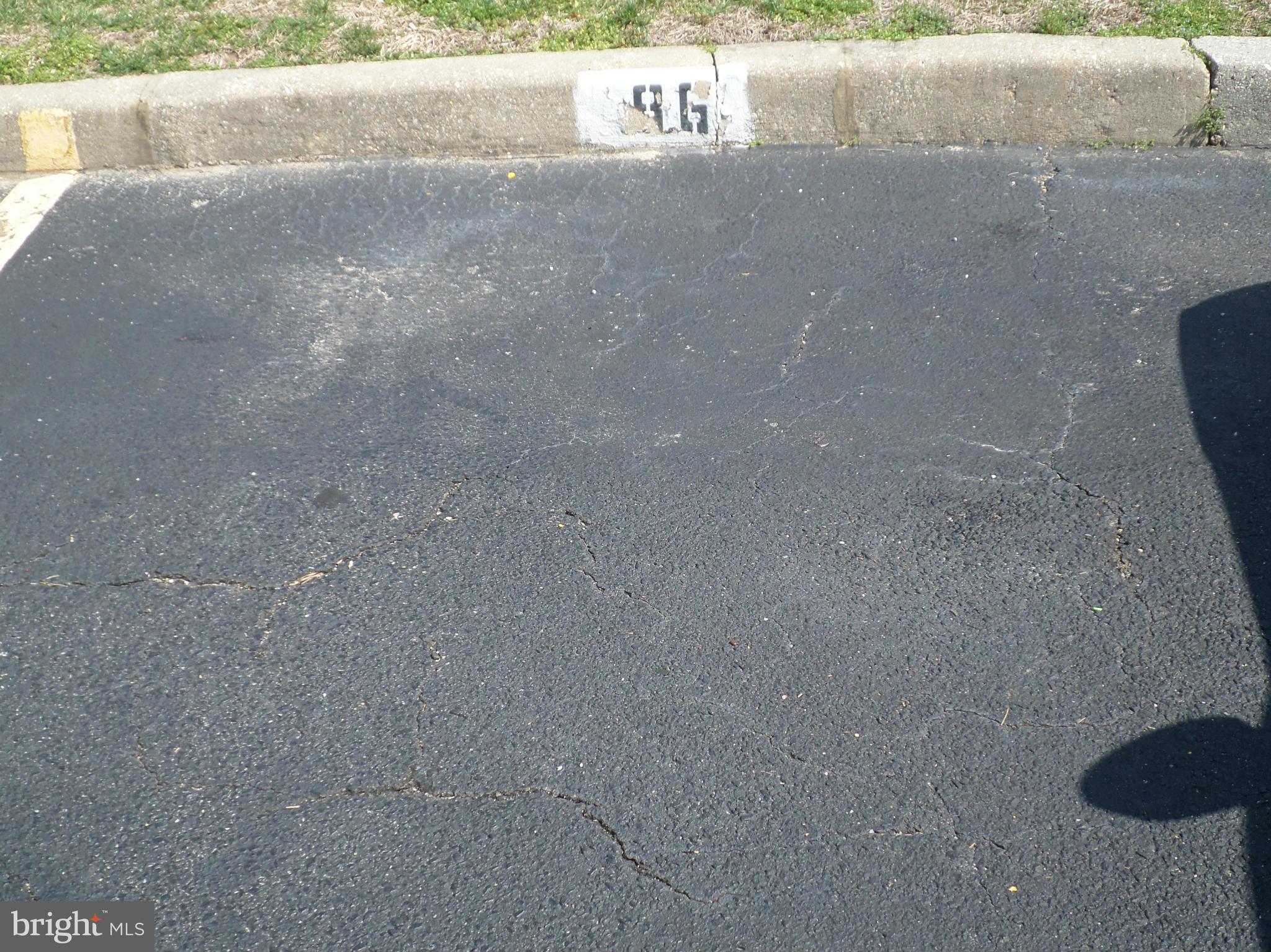 WOODS EDGE TOWNHOME CONDOMINIUMS - Residential