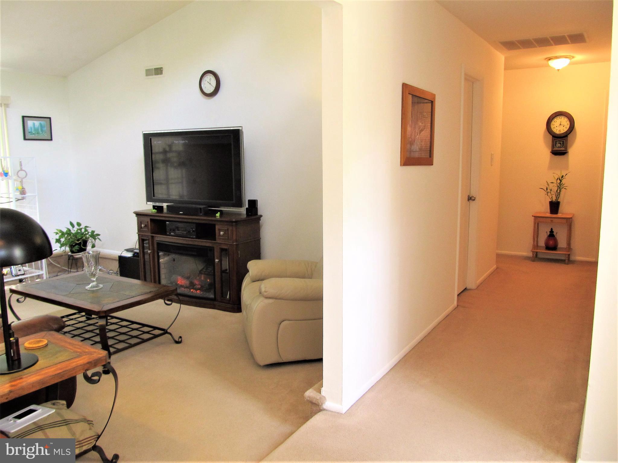 POINTER RIDGE - Residential