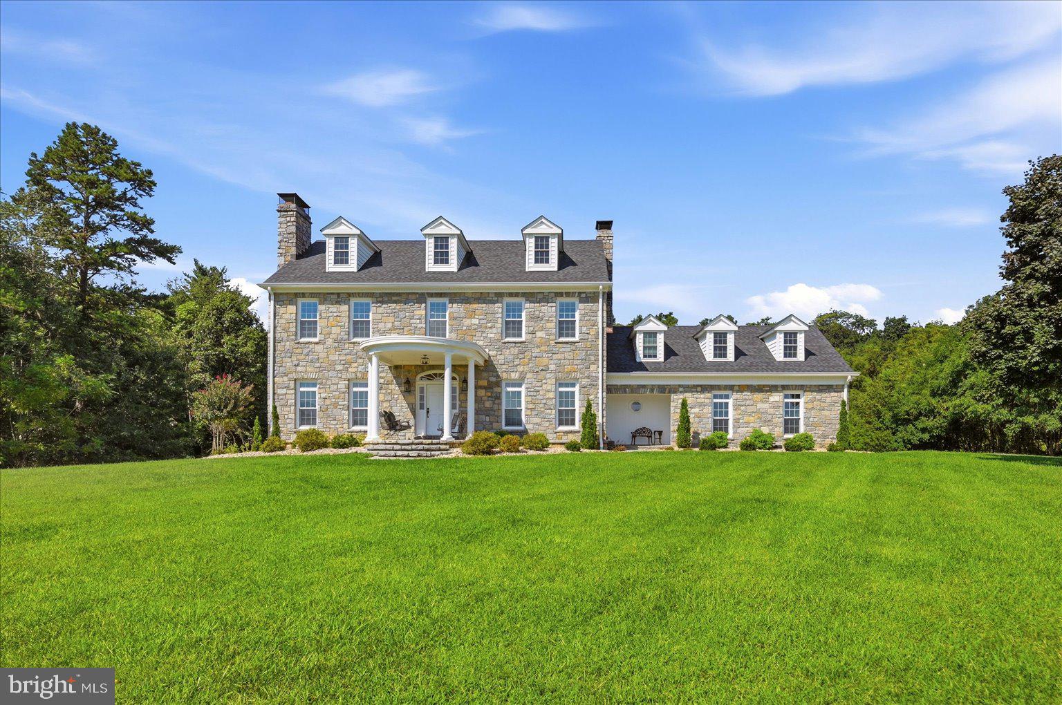 3817 TREASURE HILL