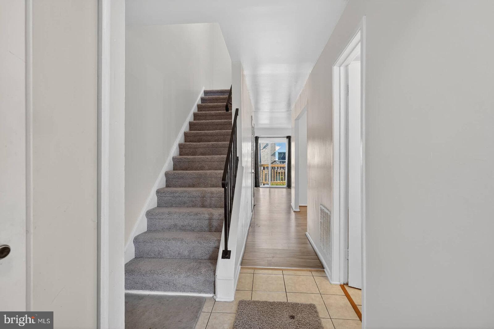 2430 SUN VALLEY CIRCLE 7-B