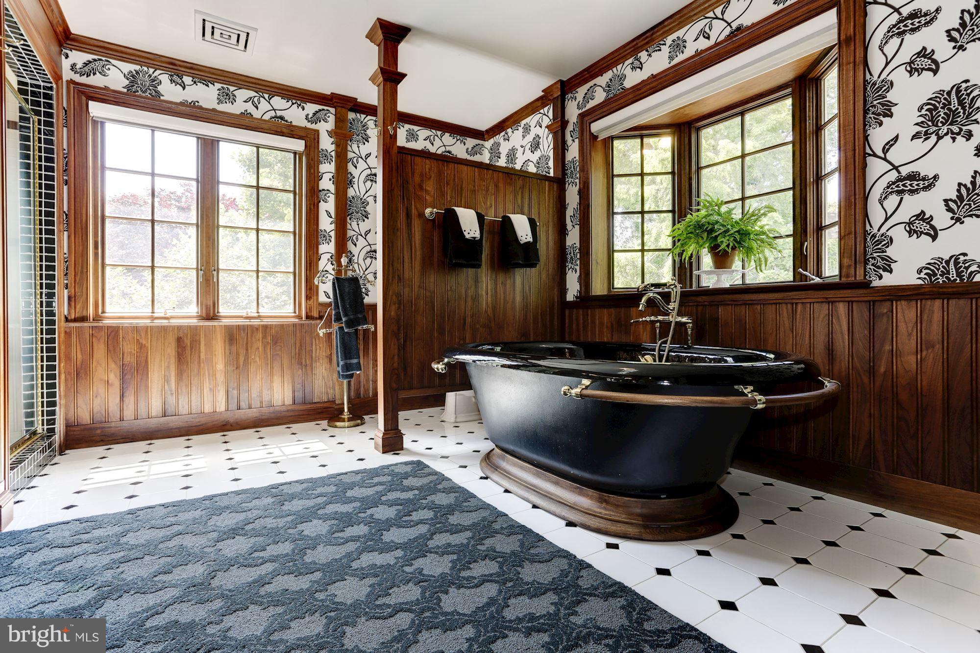 THE GLEBE - Residential