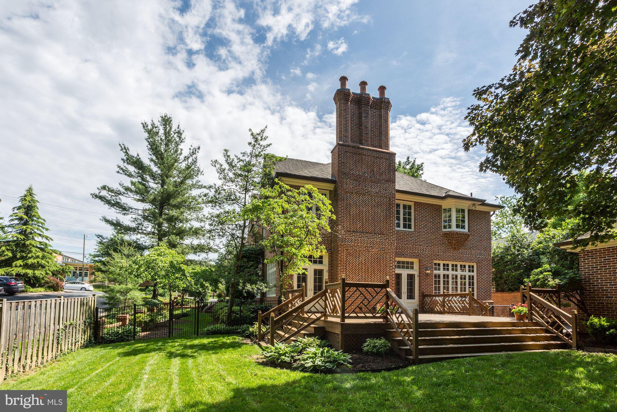 THE GLEBE - Residential