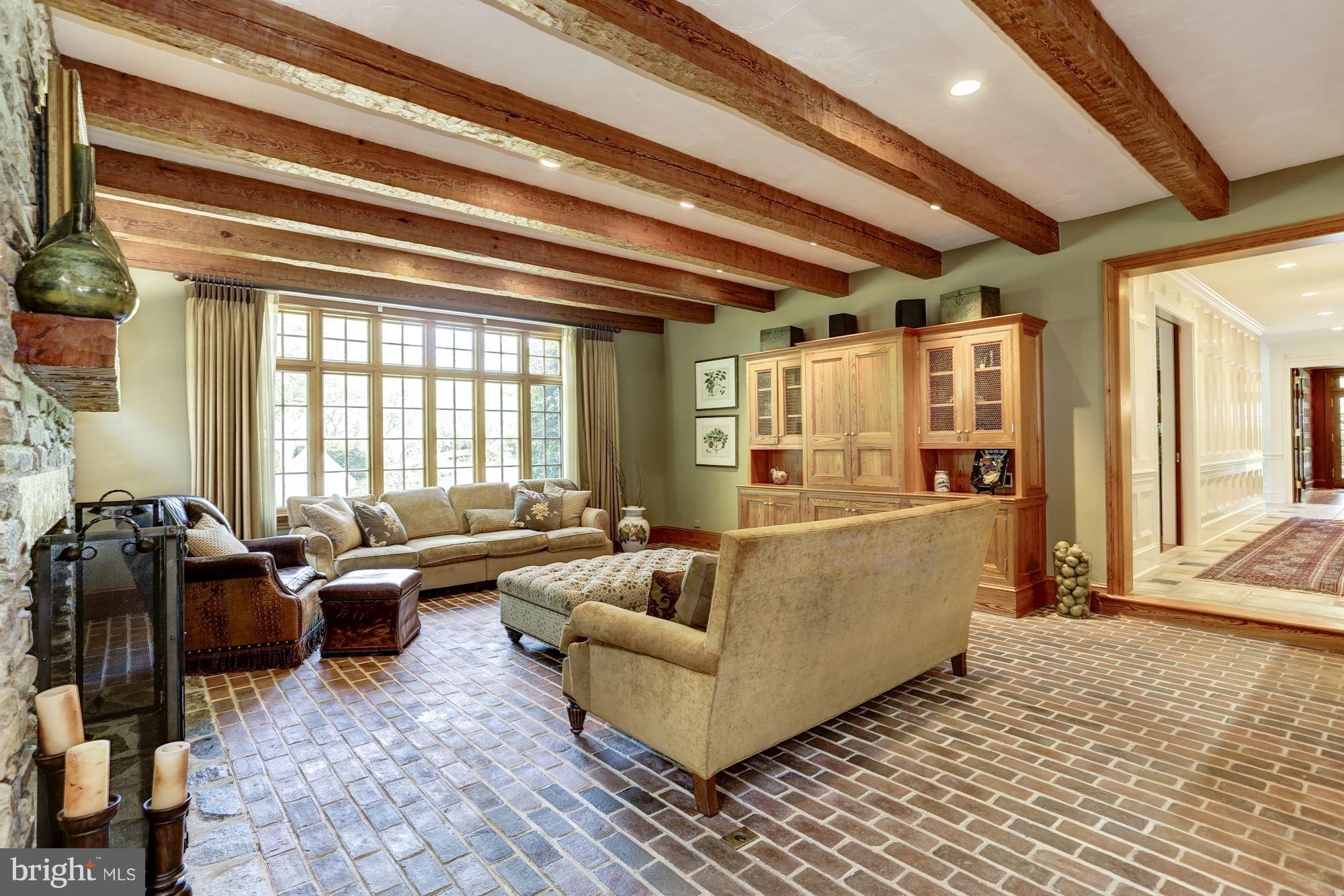 THE GLEBE - Residential