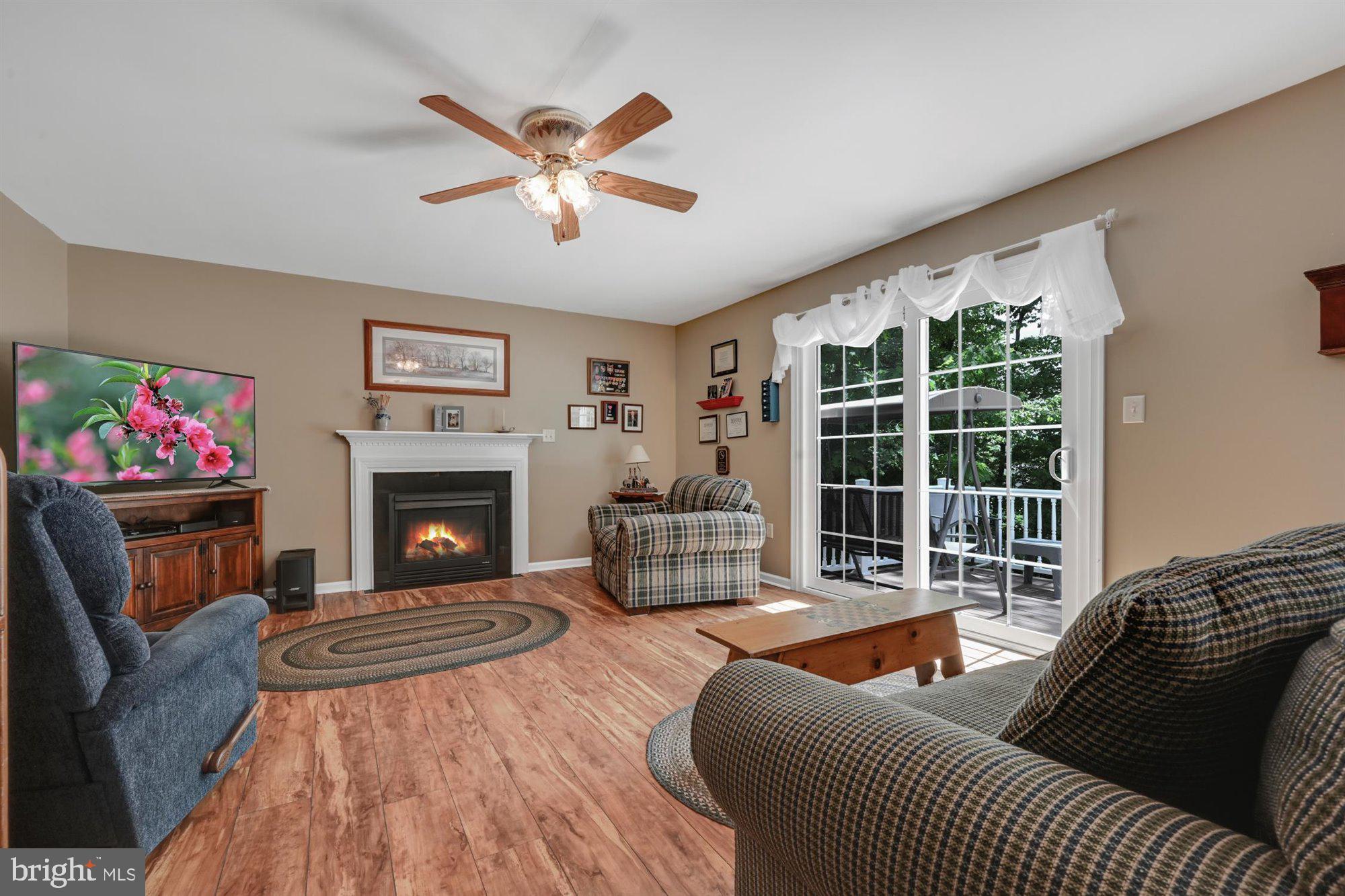 LAKE WYNONAH - Residential