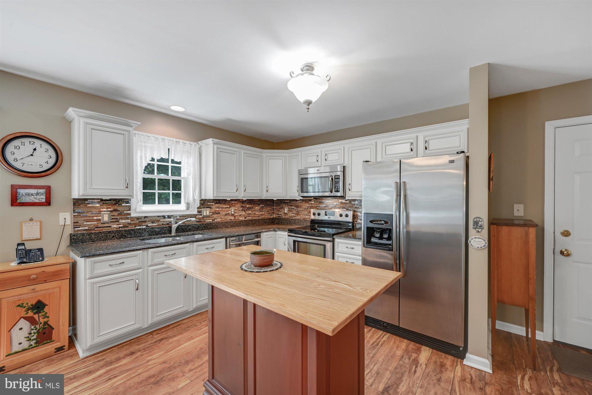 LAKE WYNONAH - Residential