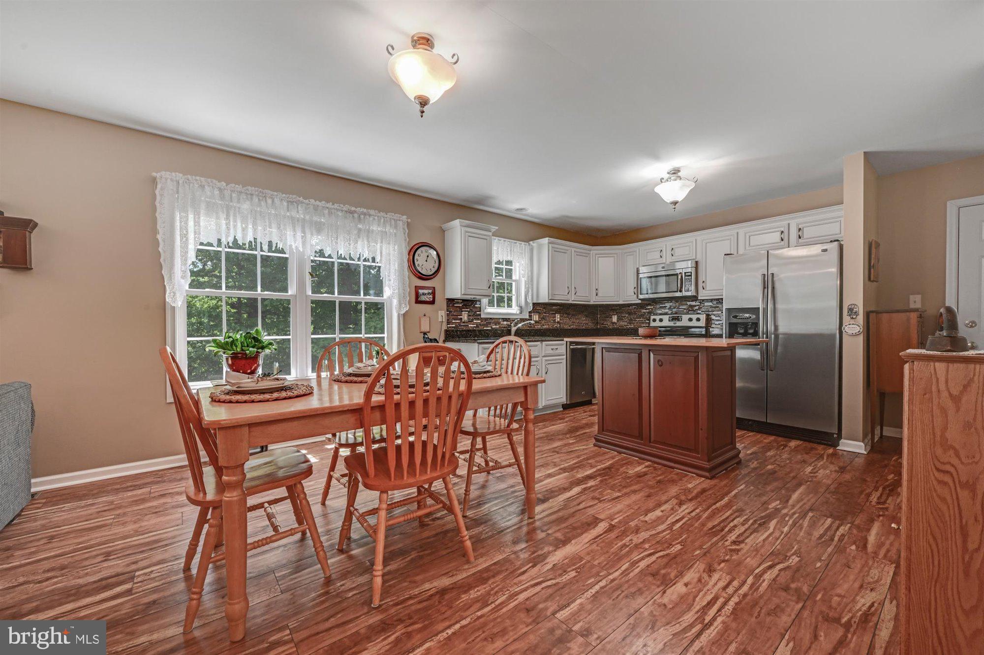 LAKE WYNONAH - Residential