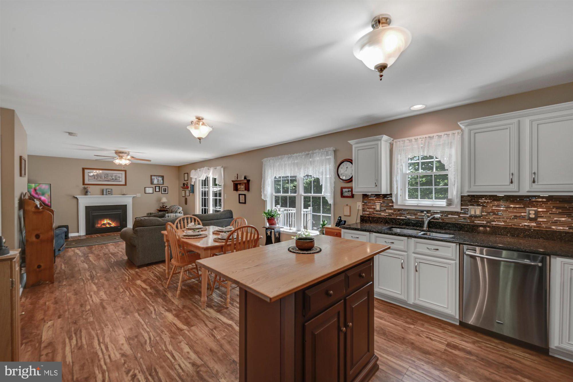 LAKE WYNONAH - Residential