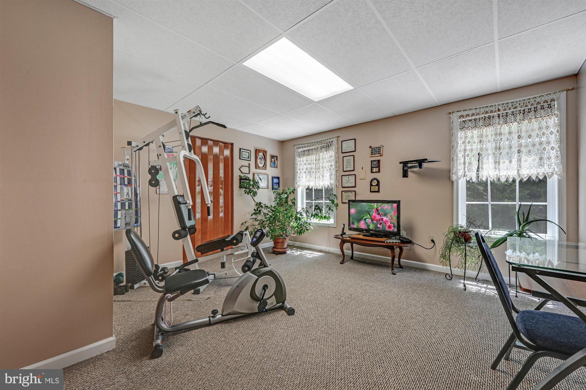 LAKE WYNONAH - Residential