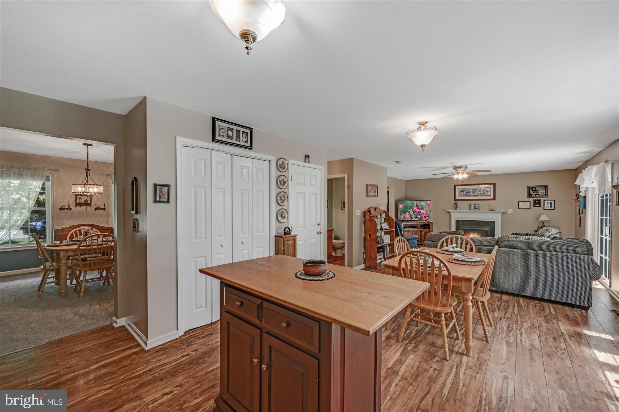 LAKE WYNONAH - Residential