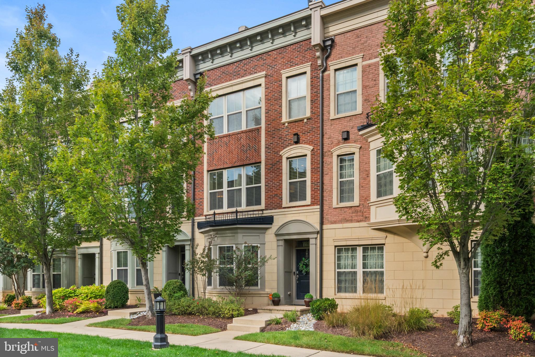 POTOMAC OVERLOOK AT NATIONAL HARBOR - Residential