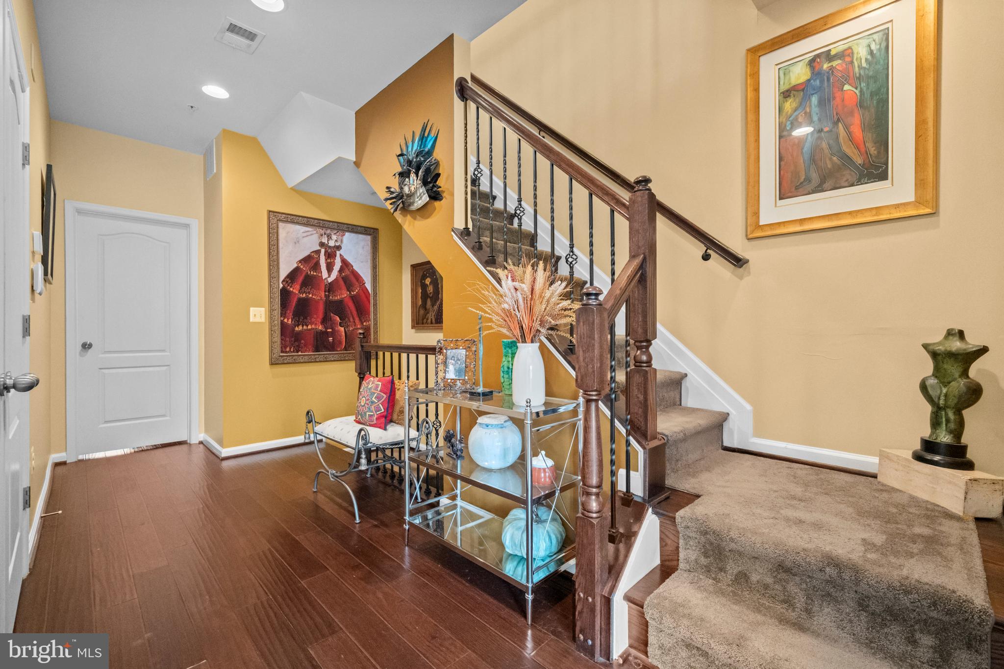 POTOMAC OVERLOOK AT NATIONAL HARBOR - Residential