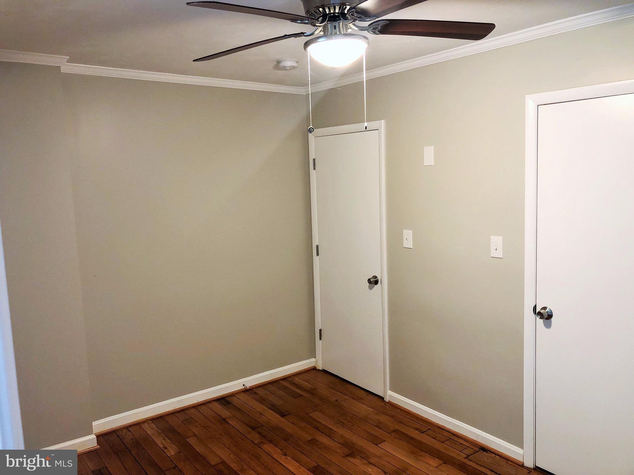 CLINTON - Residential