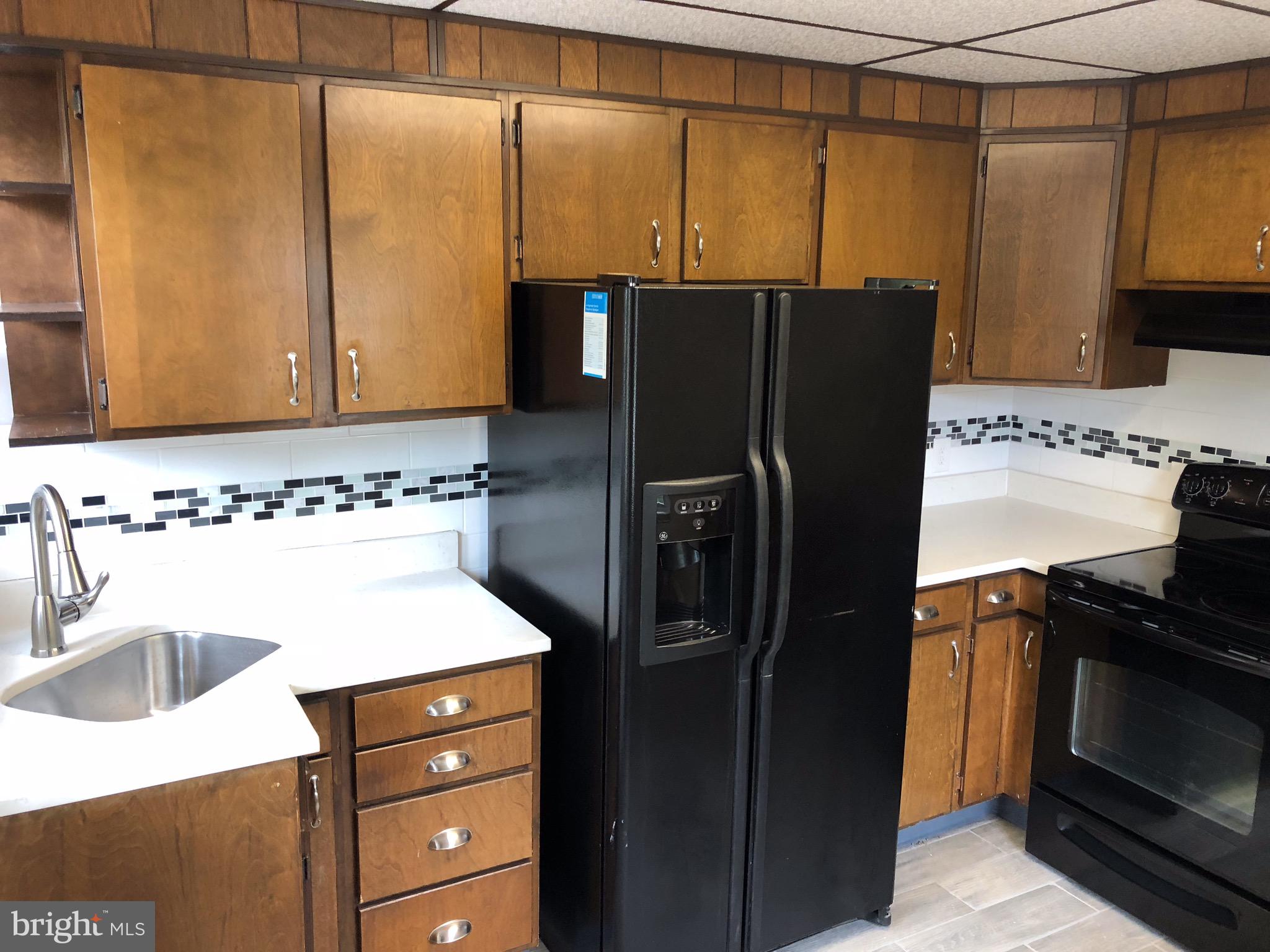 CLINTON - Residential