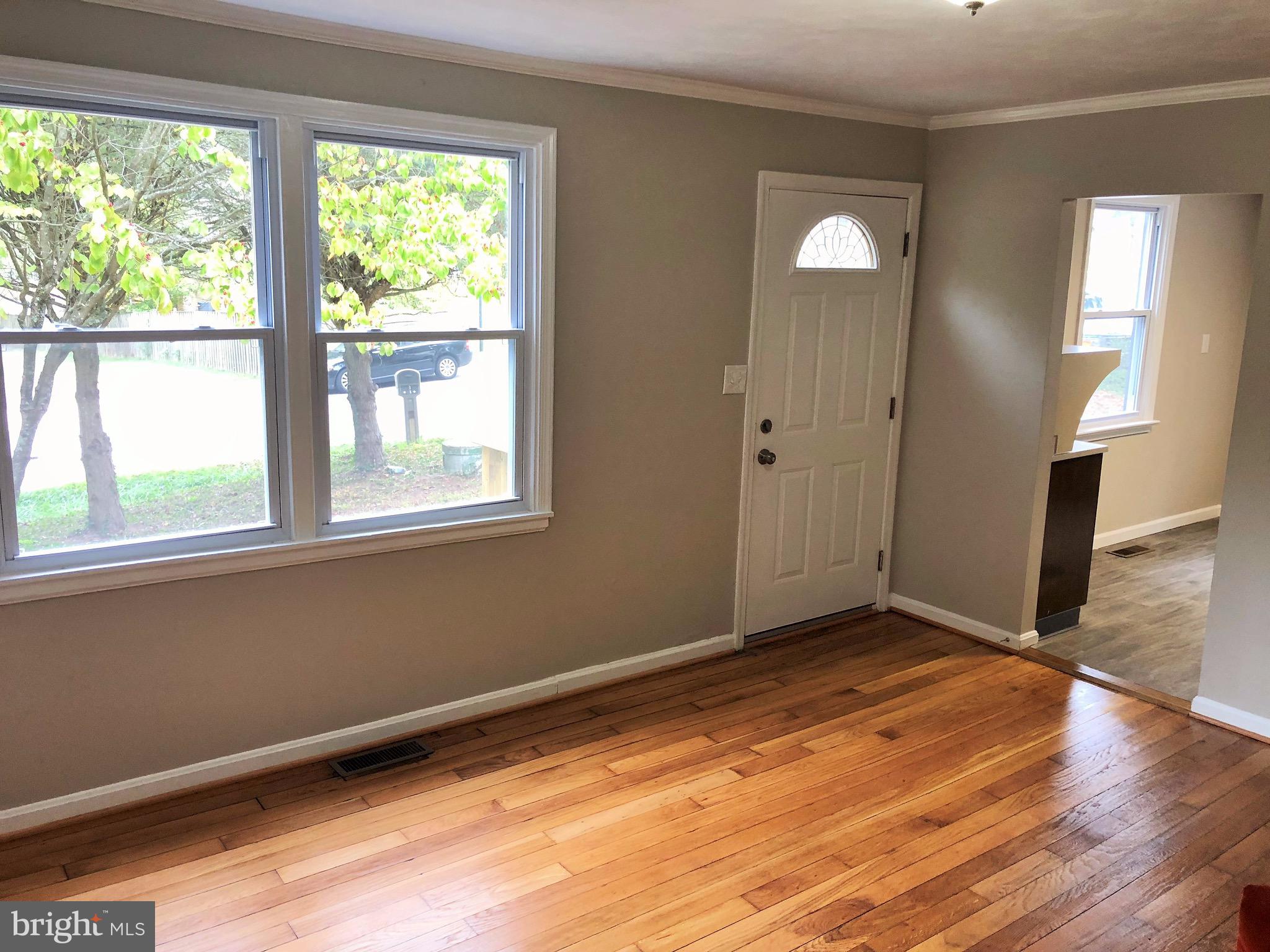 CLINTON - Residential