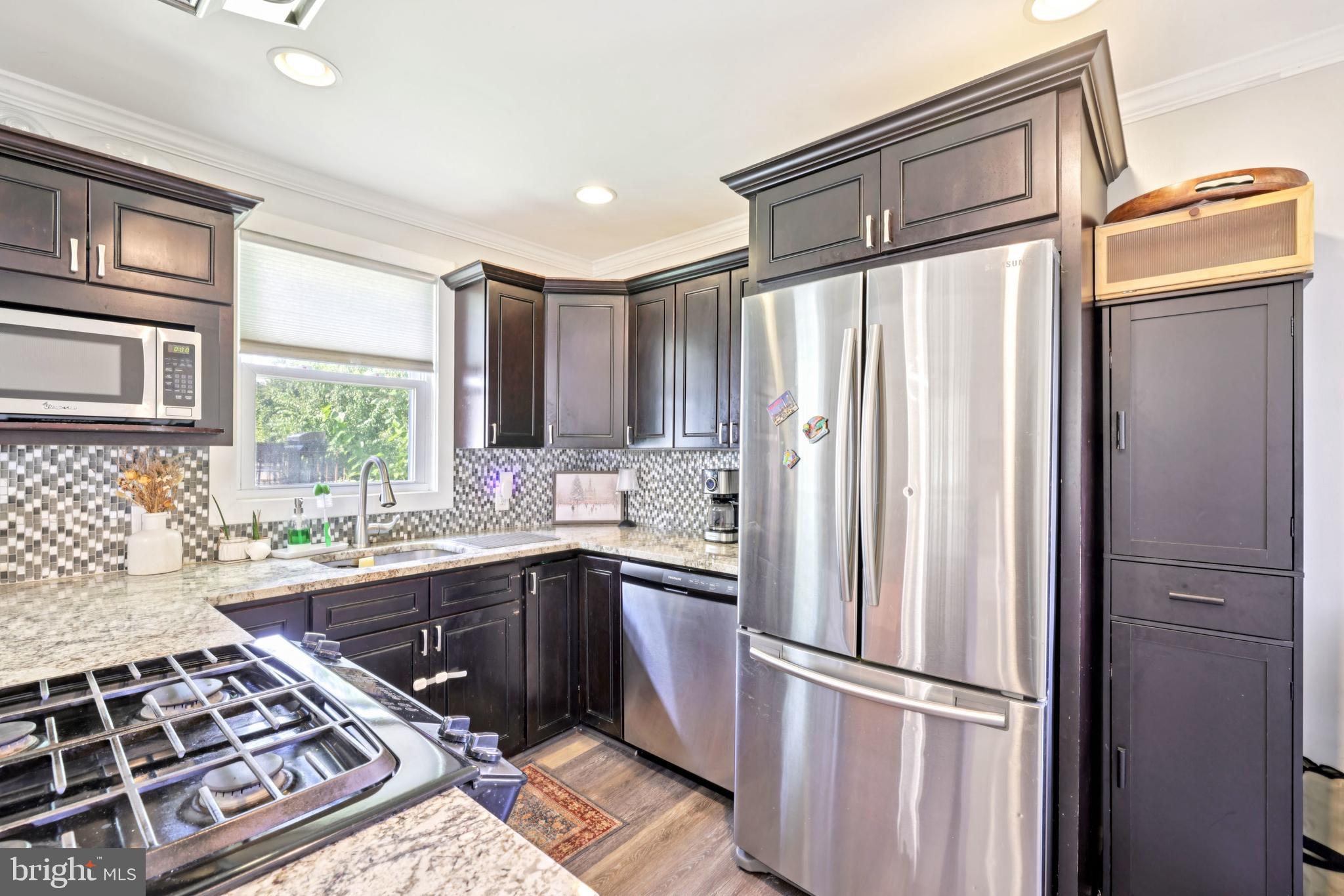 HAWTHORNE - Residential