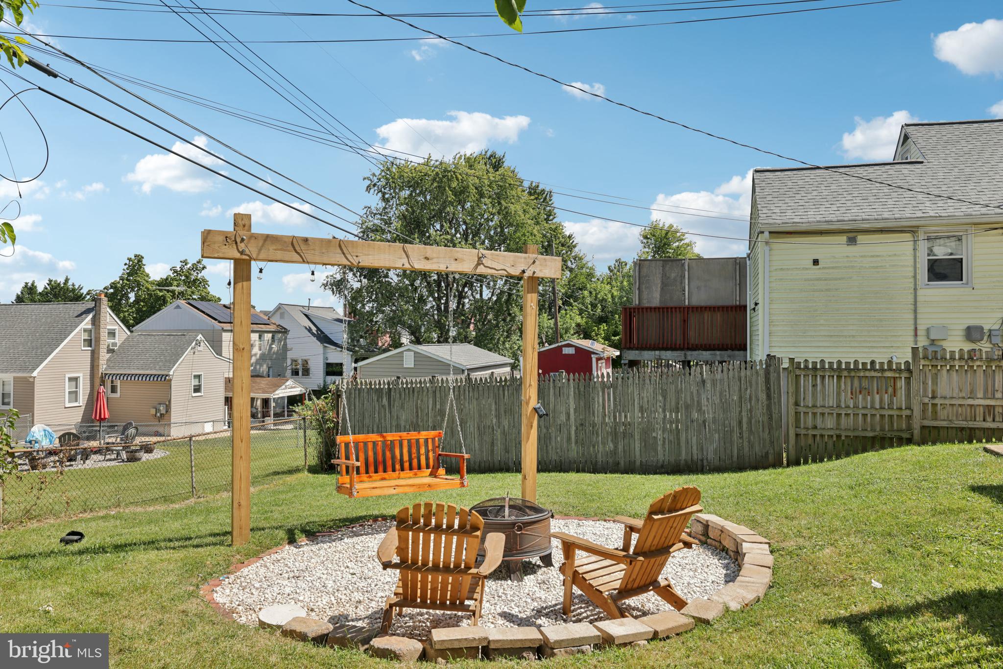 HAWTHORNE - Residential