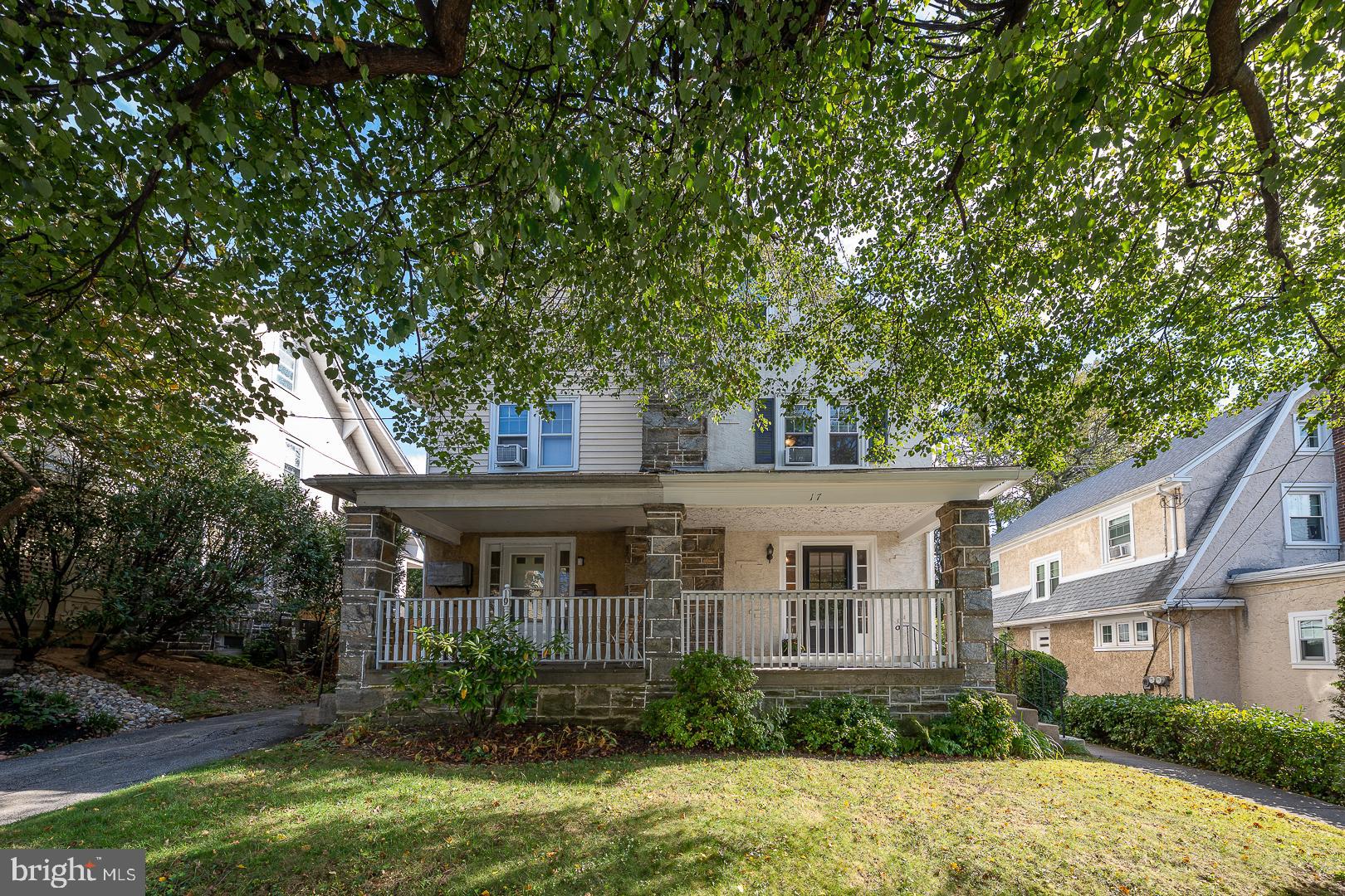 OAKMONT - Residential Lease