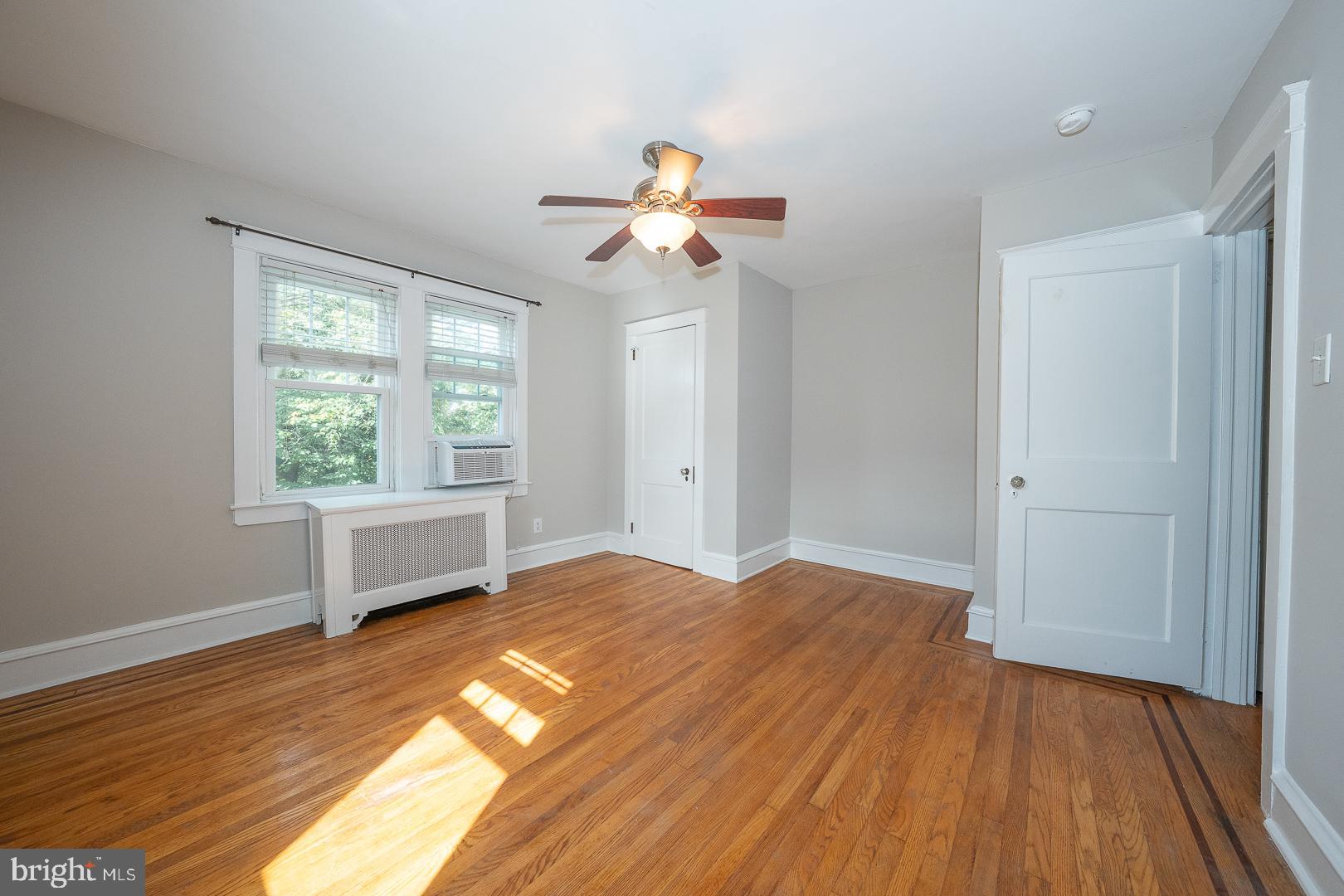 OAKMONT - Residential Lease