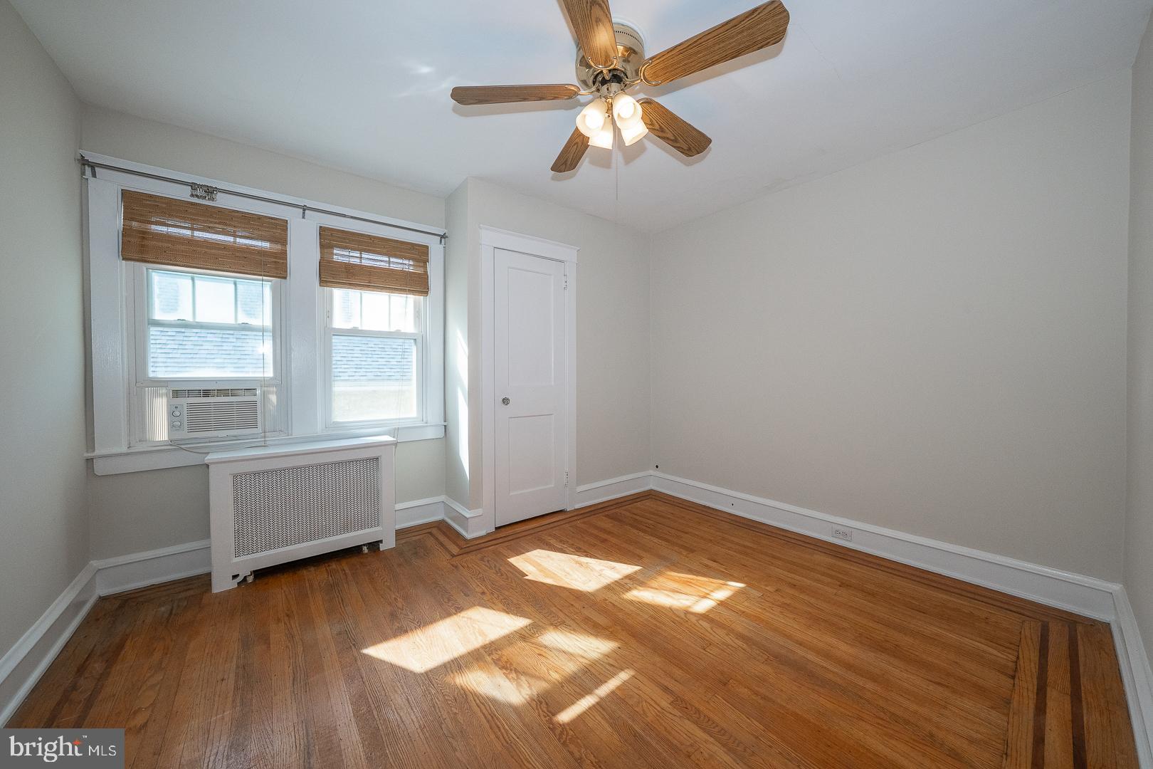 OAKMONT - Residential Lease