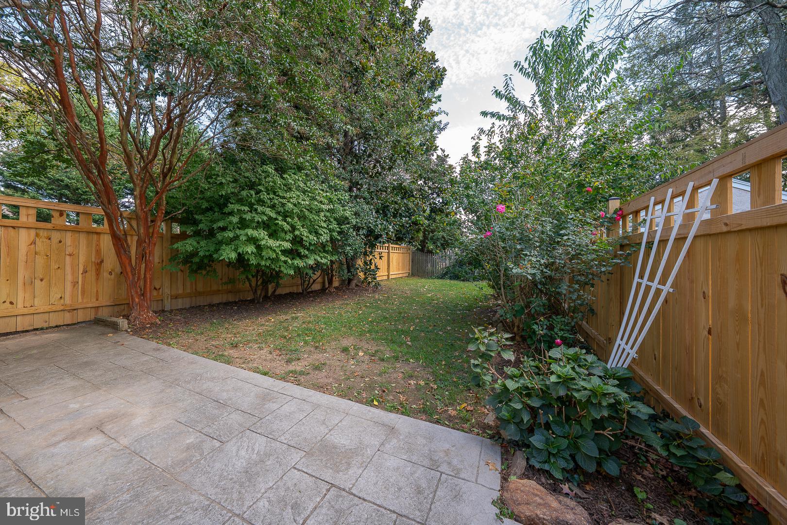 OAKMONT - Residential Lease