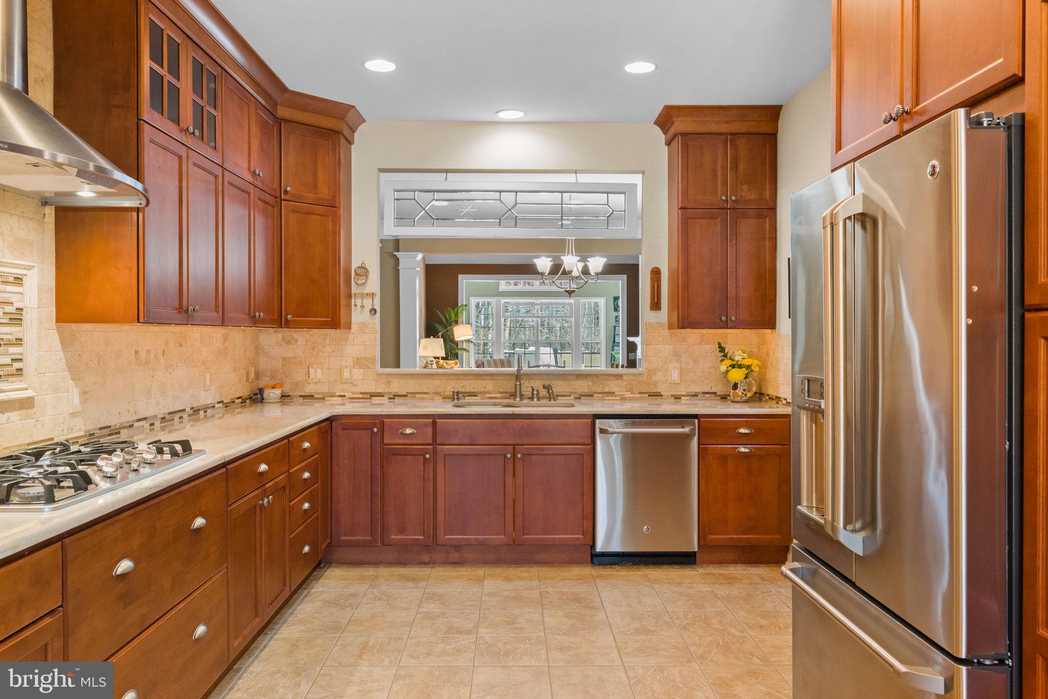 TRADITIONS AT WASH - Residential