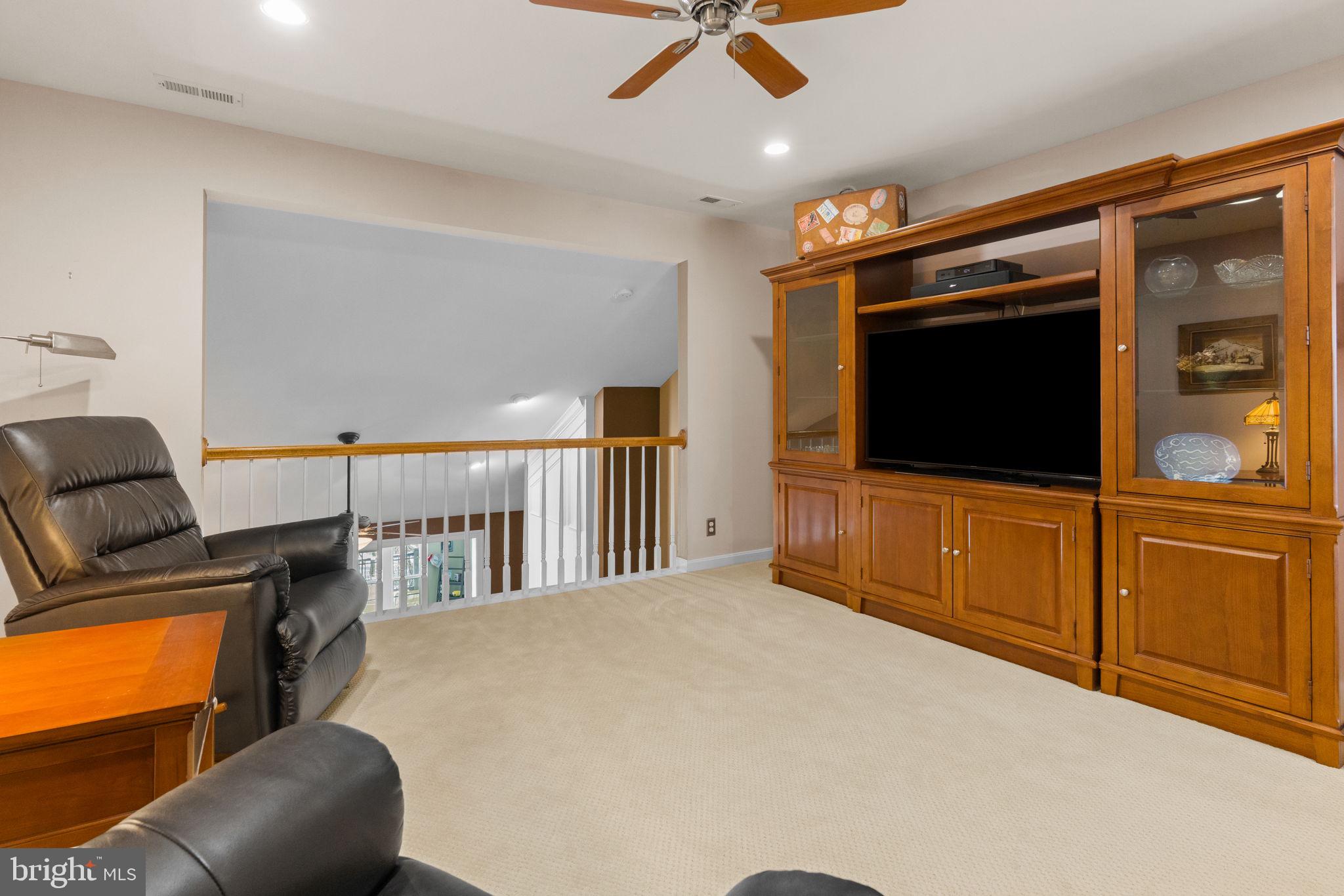 TRADITIONS AT WASH - Residential