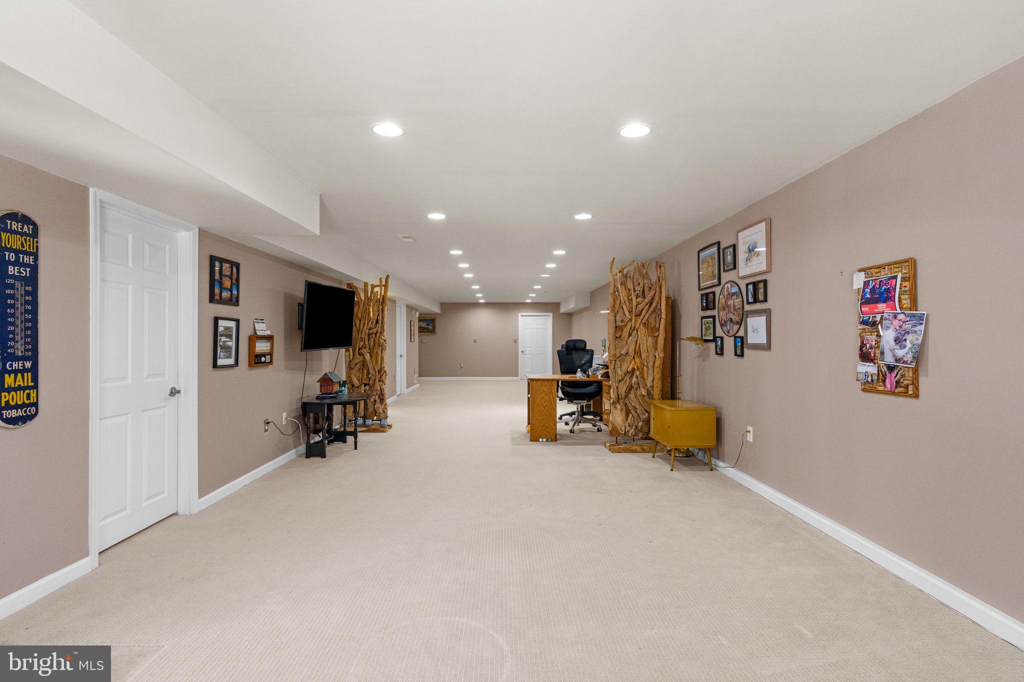 TRADITIONS AT WASH - Residential